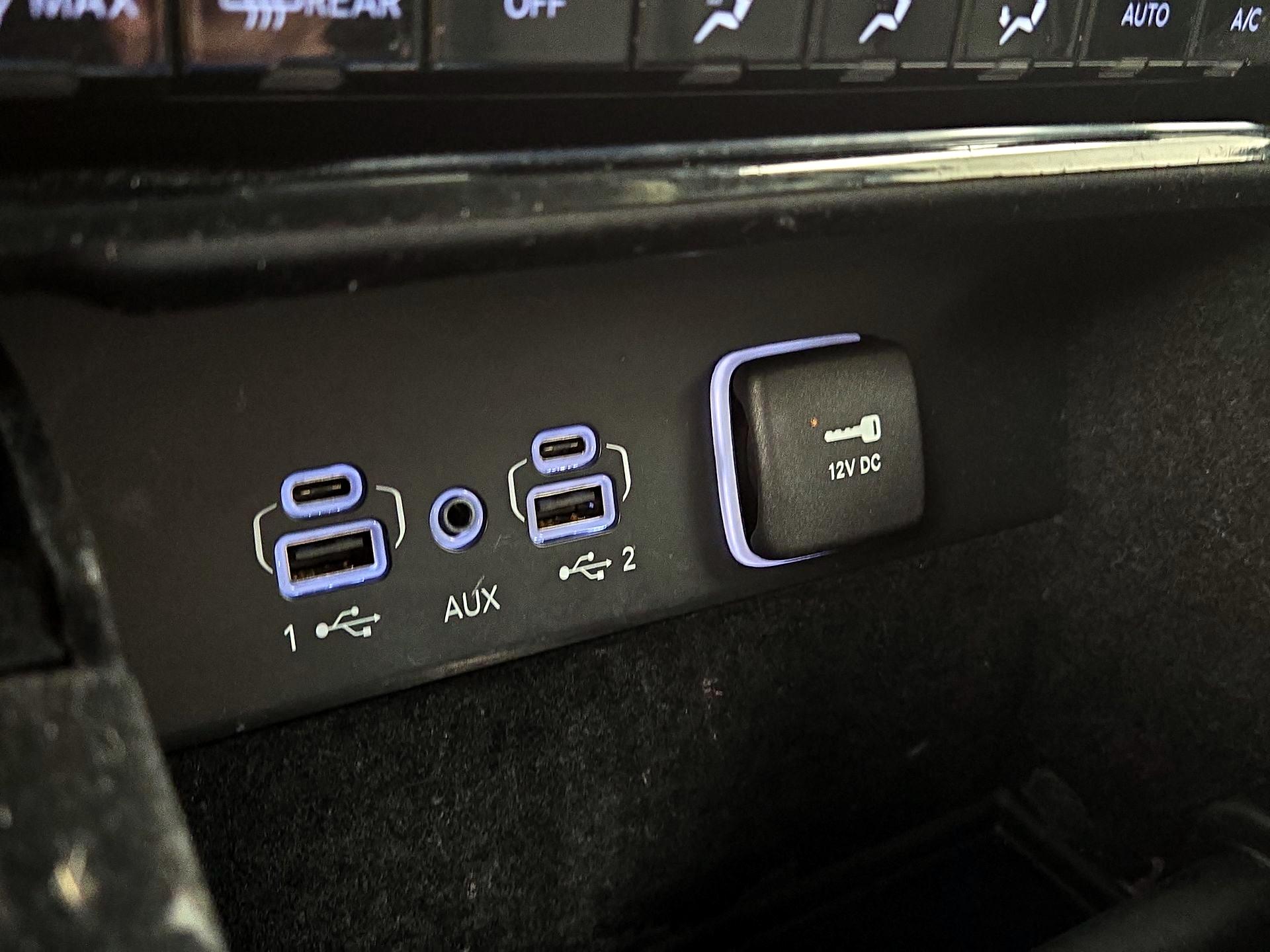Thumbnail: 2022 Jeep Grand Cherokee L - 19