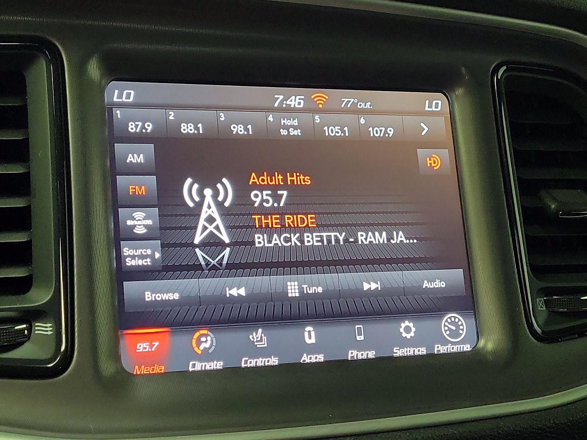 Thumbnail: 2022 Dodge Challenger - 15