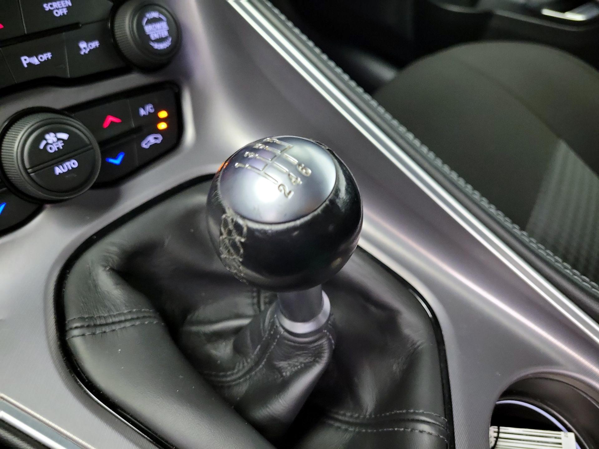 Thumbnail: 2022 Dodge Challenger - 17