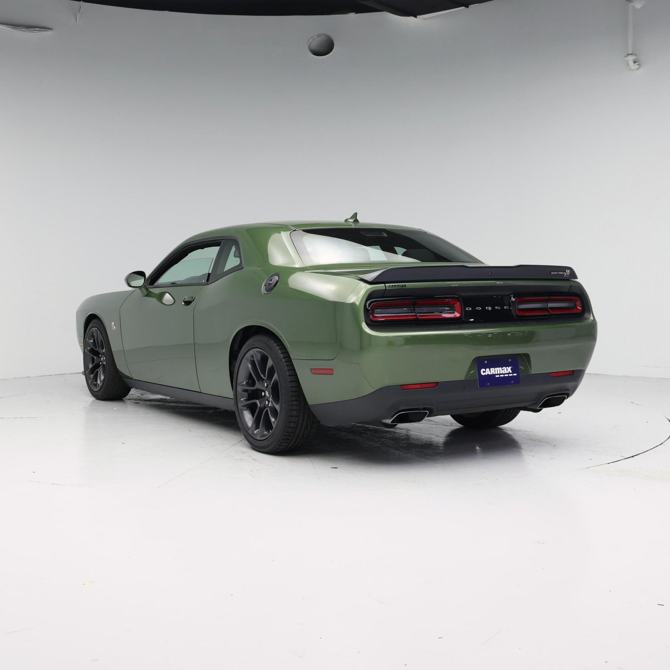 Thumbnail: 2022 Dodge Challenger - 2