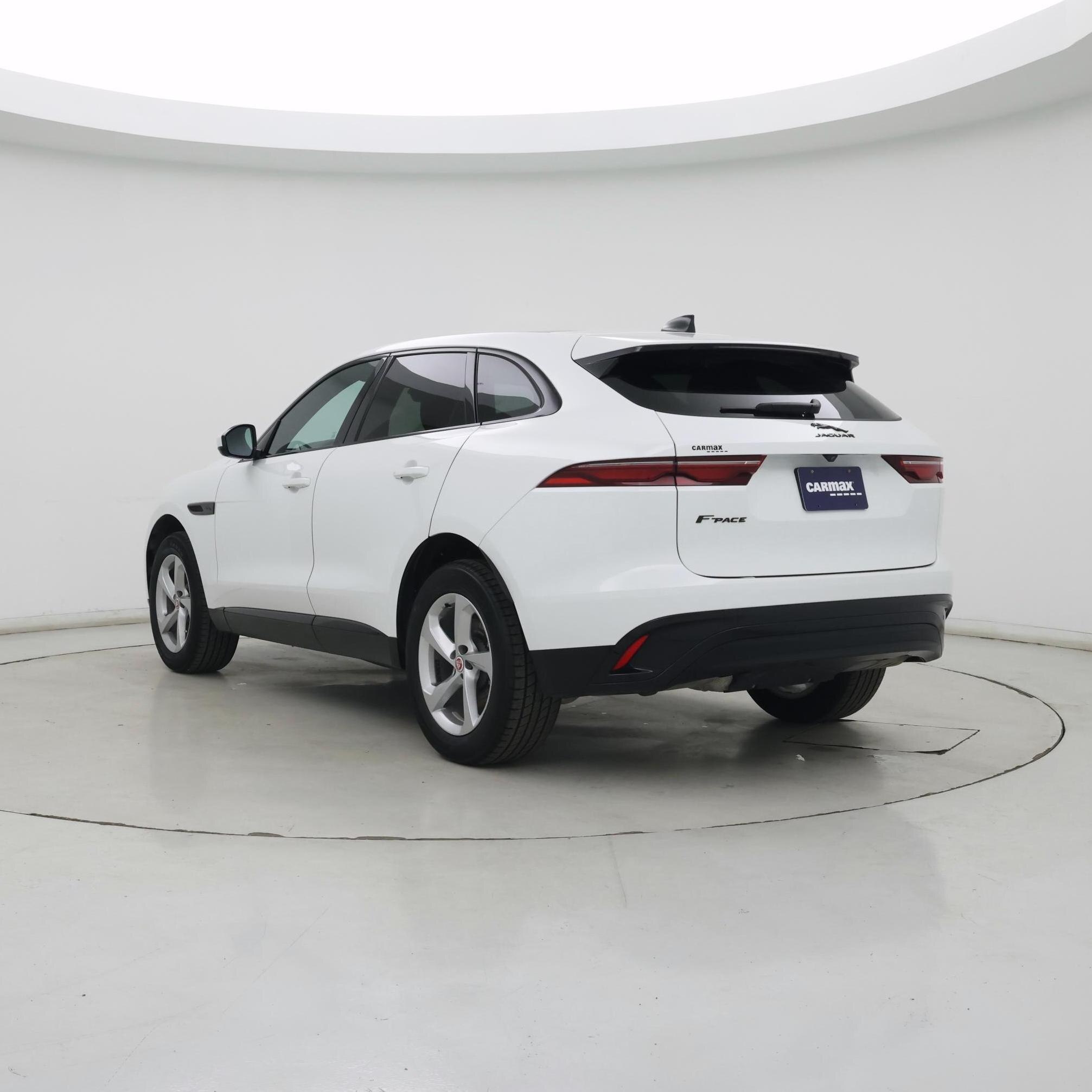 Thumbnail: 2023 Jaguar F-Pace - 2