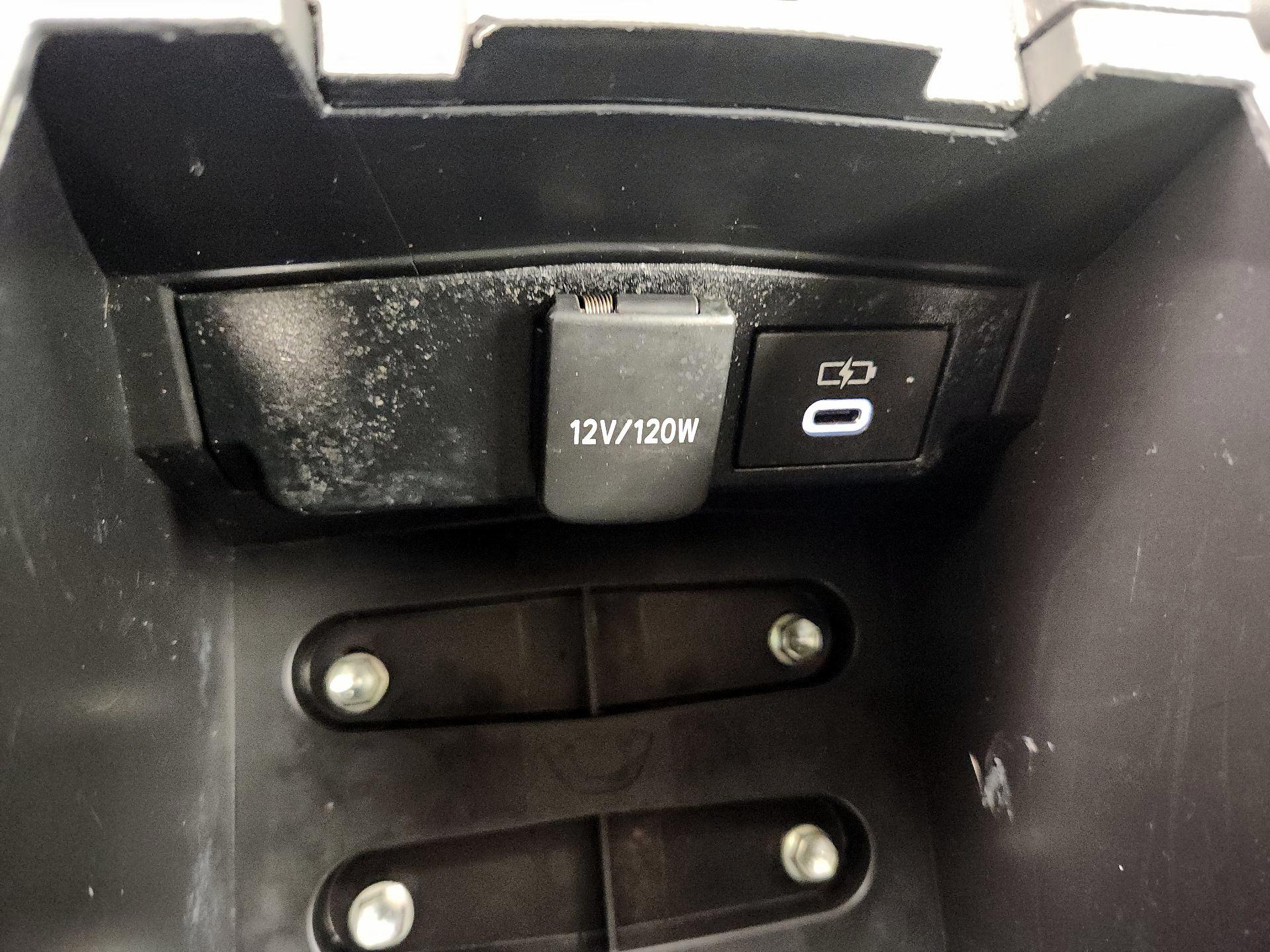 Thumbnail: 2024 Toyota Corolla - 18