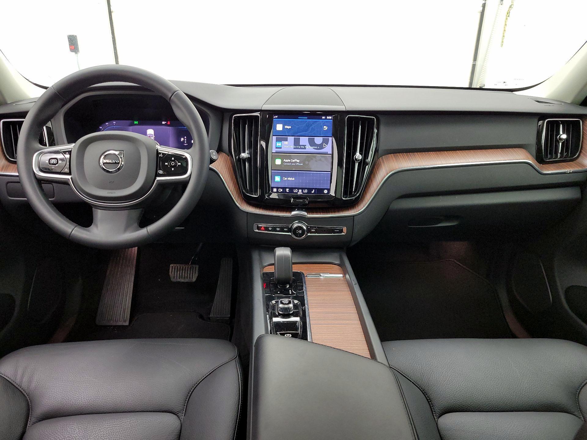 Thumbnail: 2023 Volvo XC60 - 9