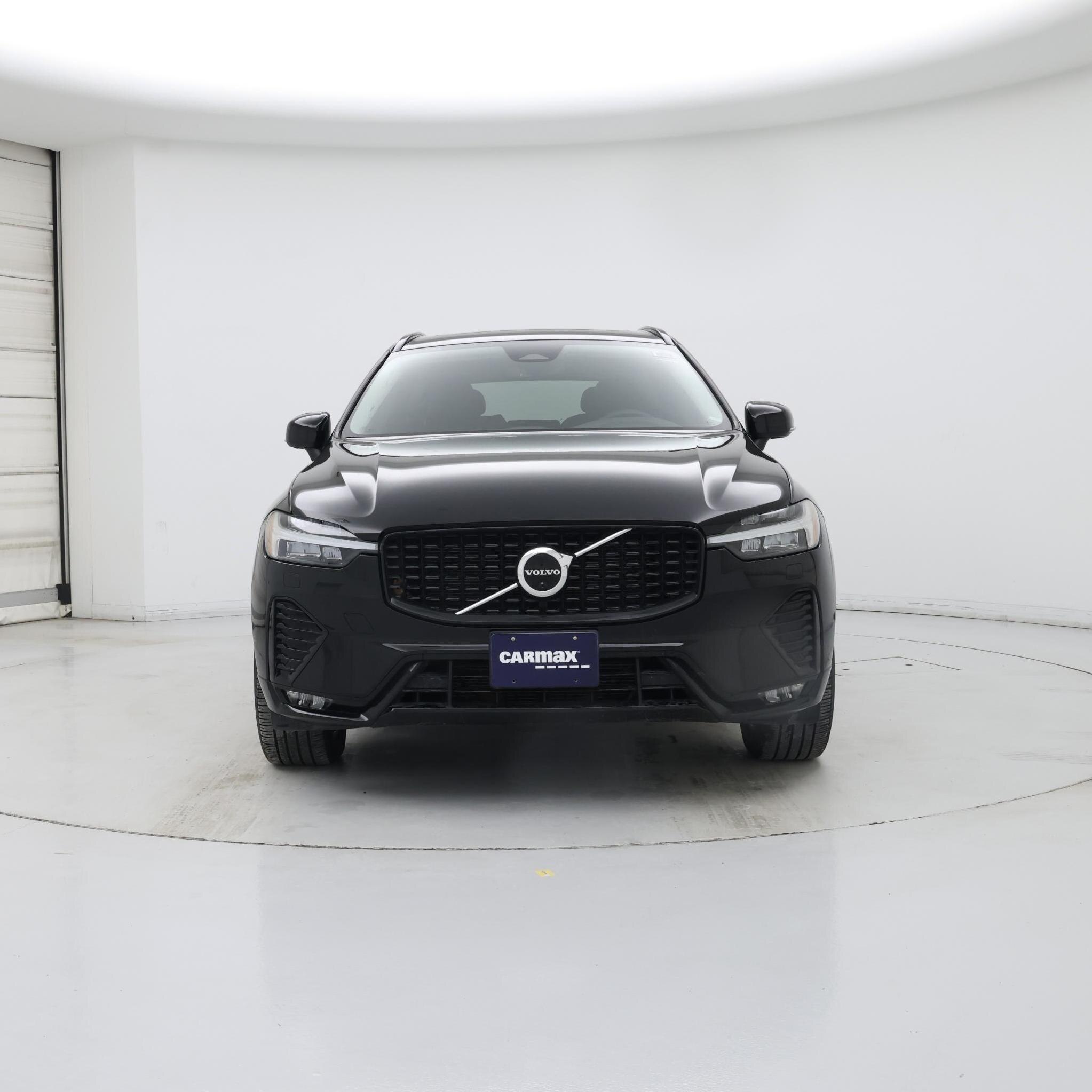 Thumbnail: 2023 Volvo XC60 - 5