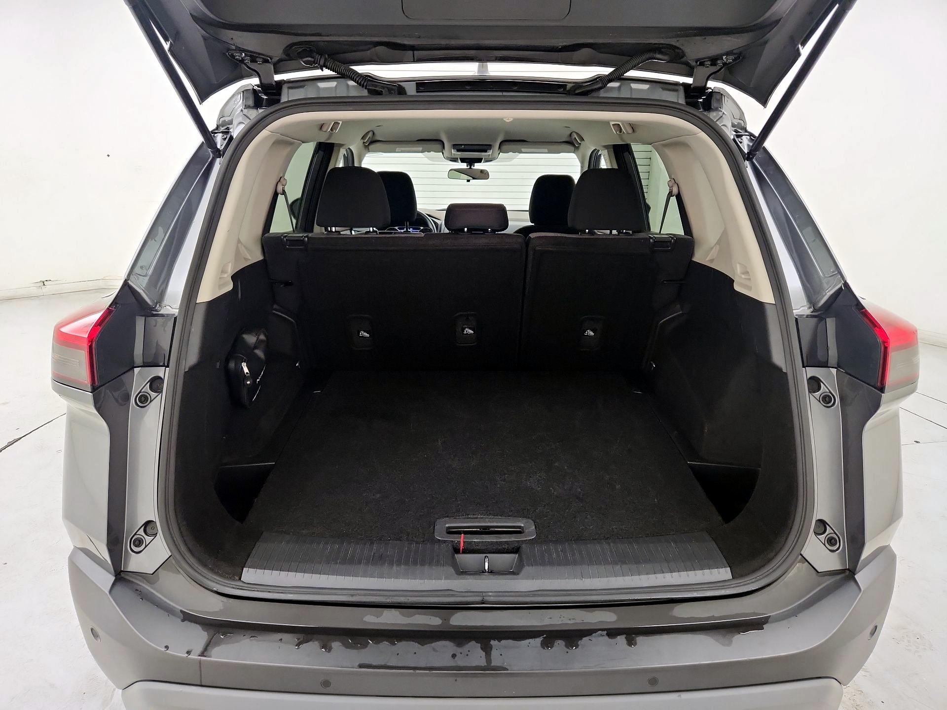 Thumbnail: 2023 Nissan Rogue - 20