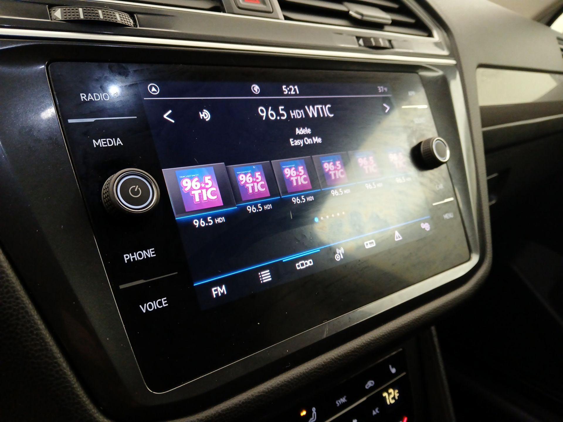 Thumbnail: 2024 Volkswagen Tiguan - 15