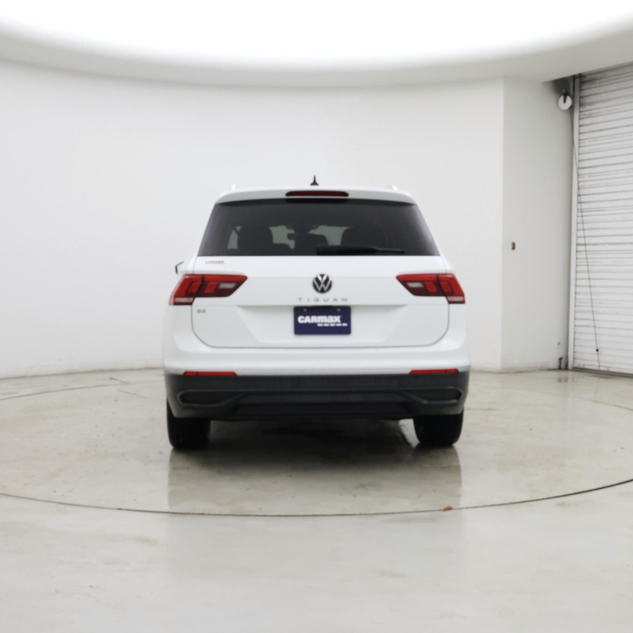 Thumbnail: 2024 Volkswagen Tiguan - 6