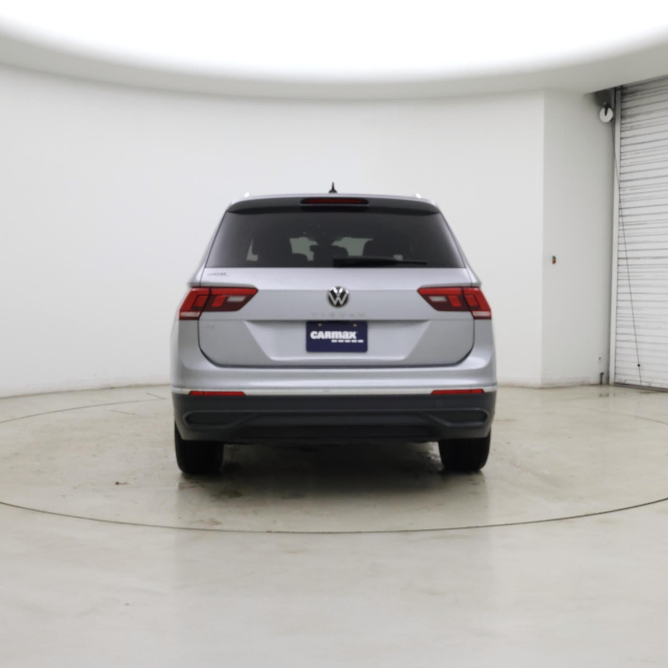 Thumbnail: 2024 Volkswagen Tiguan - 6