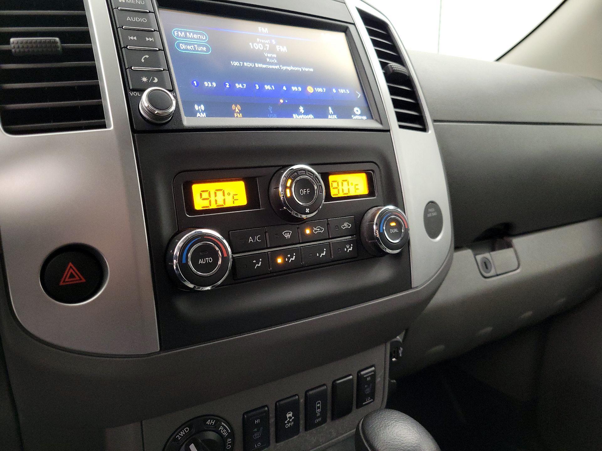 Thumbnail: 2021 Nissan Frontier - 16