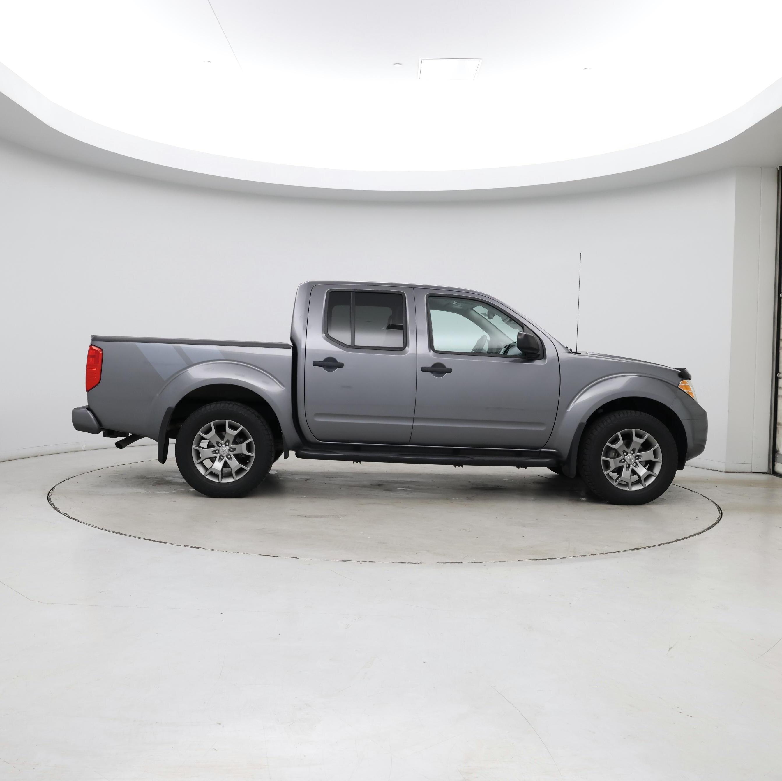 Thumbnail: 2021 Nissan Frontier - 7