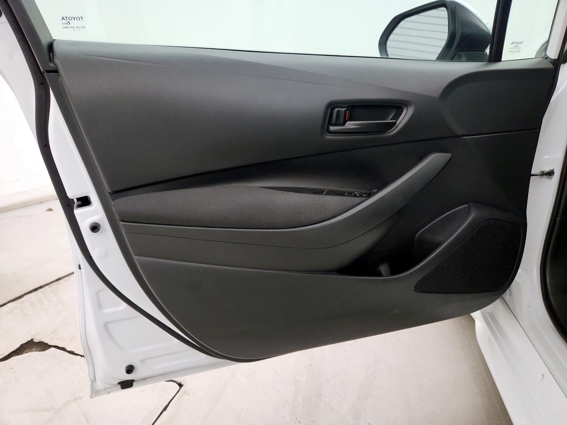 Thumbnail: 2025 Toyota Corolla - 12