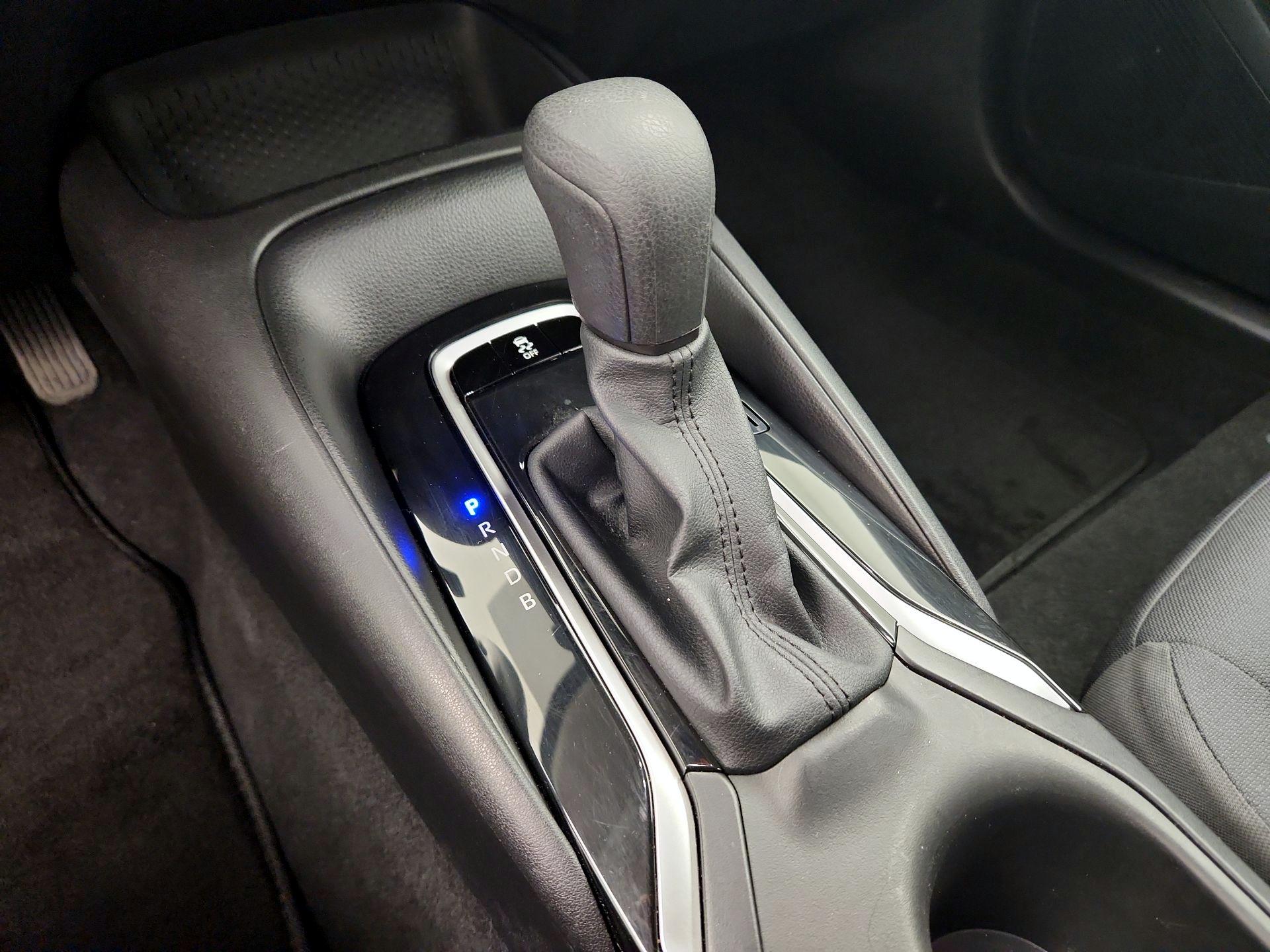 Thumbnail: 2025 Toyota Corolla - 18