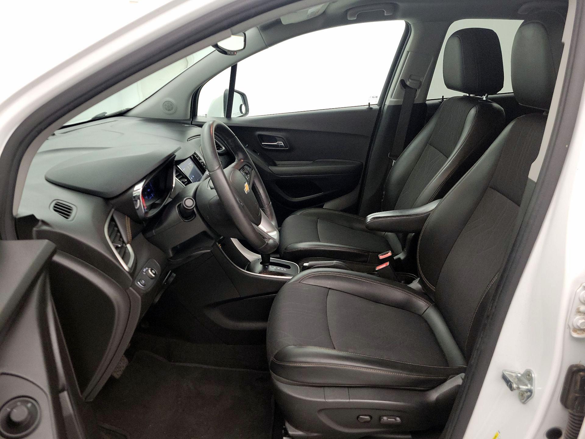 Thumbnail: 2020 Chevrolet Trax - 11