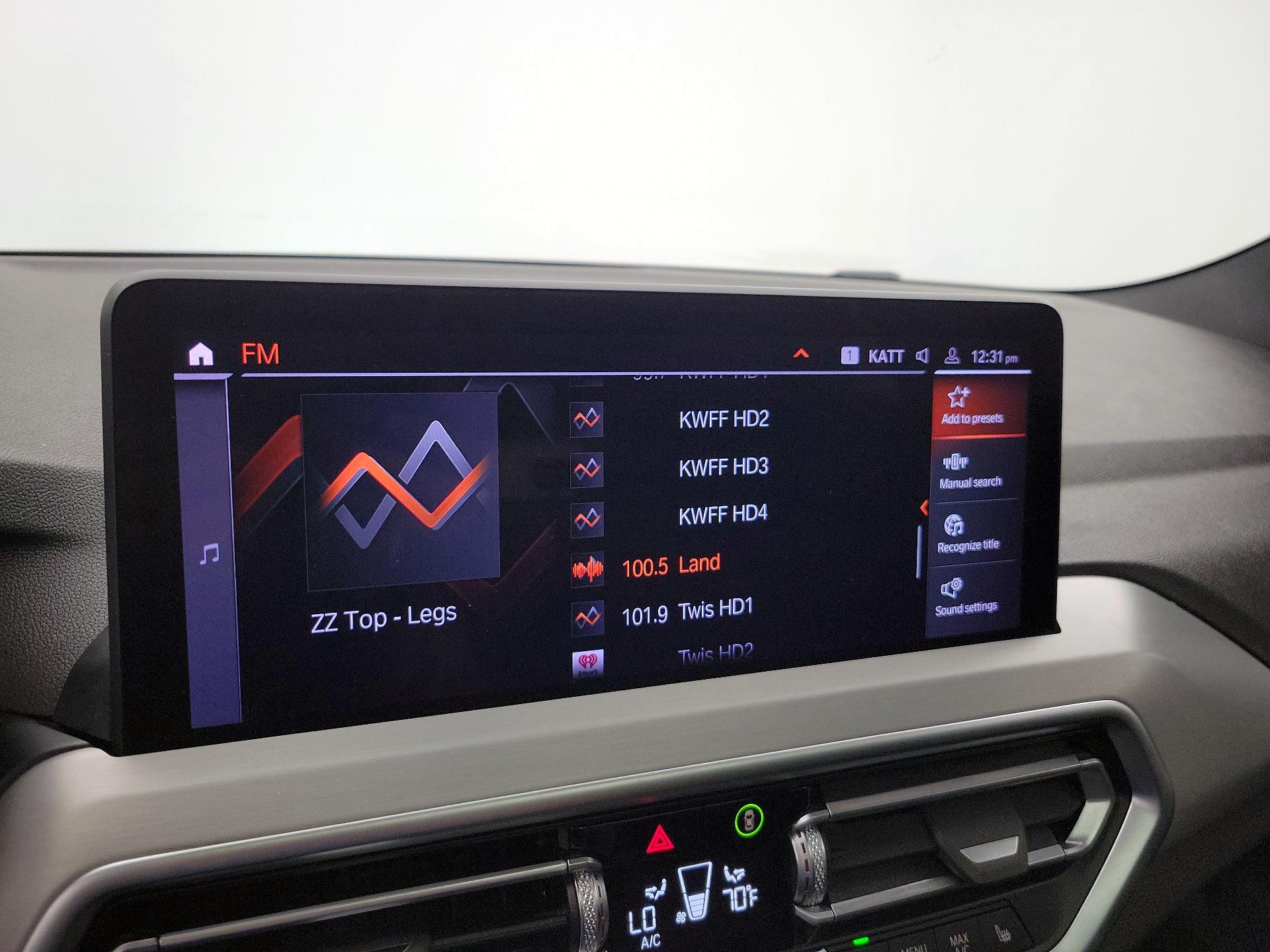 Thumbnail: 2022 BMW X3 - 16