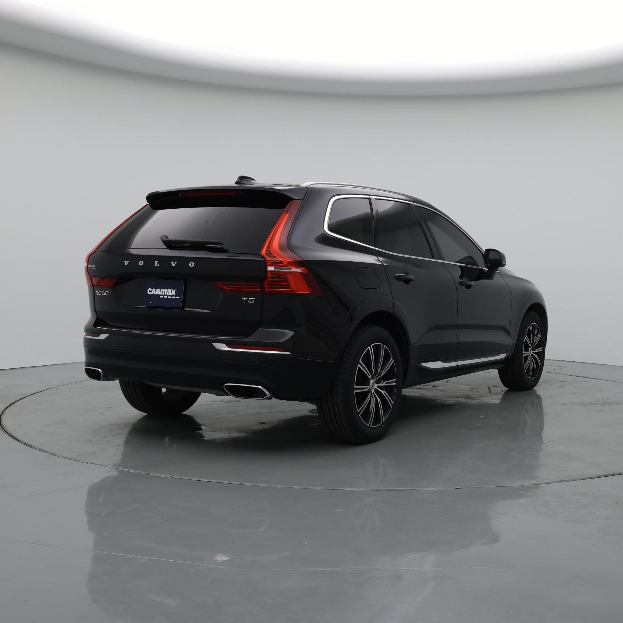 Thumbnail: 2021 Volvo XC60 - 8
