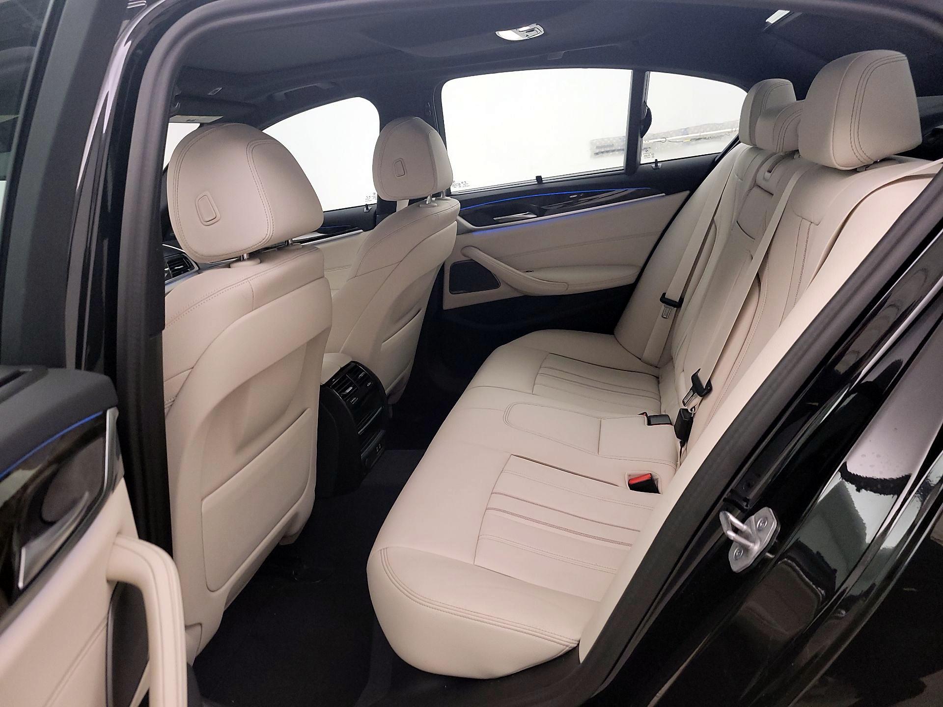 Thumbnail: 2023 BMW 5 Series - 19