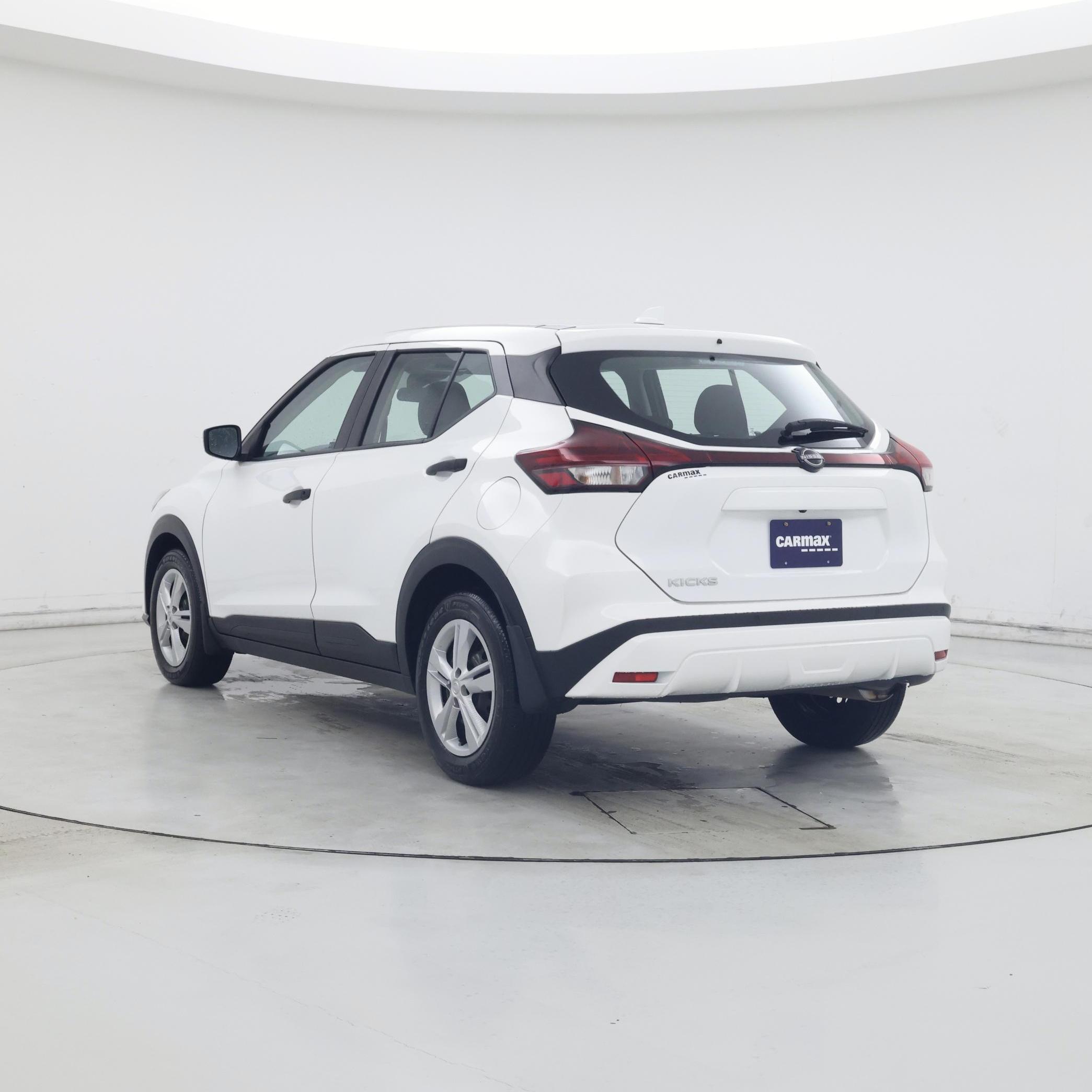 Thumbnail: 2024 Nissan Kicks - 2