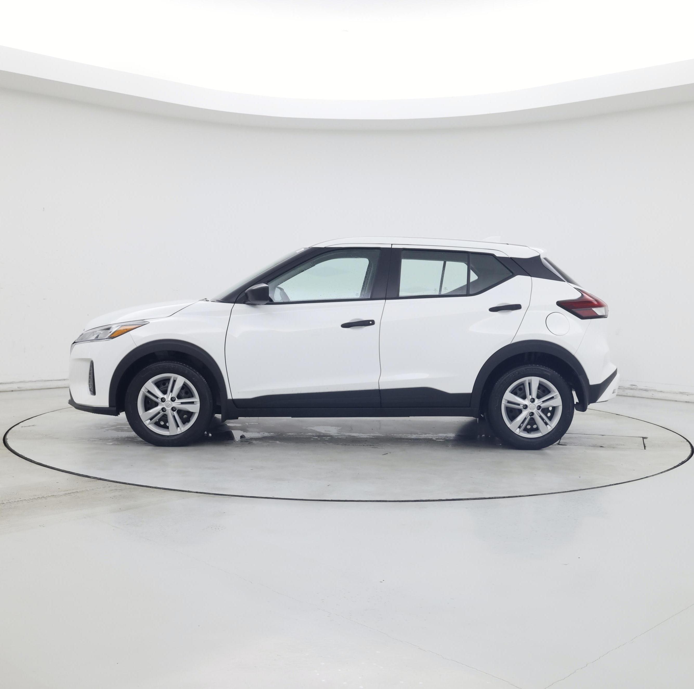 Thumbnail: 2024 Nissan Kicks - 3