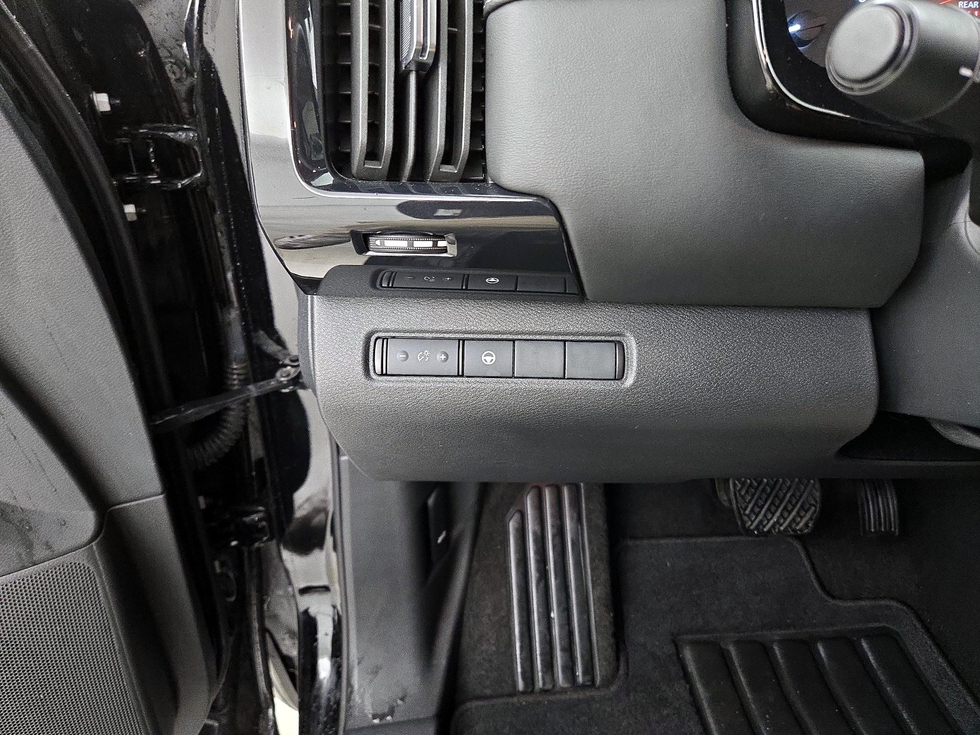 Thumbnail: 2024 Nissan Pathfinder - 13