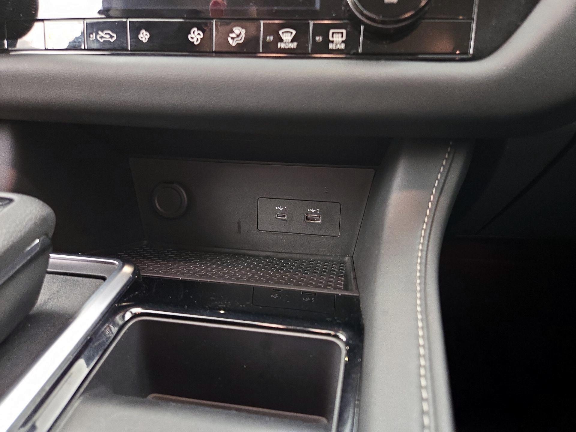 Thumbnail: 2024 Nissan Pathfinder - 18