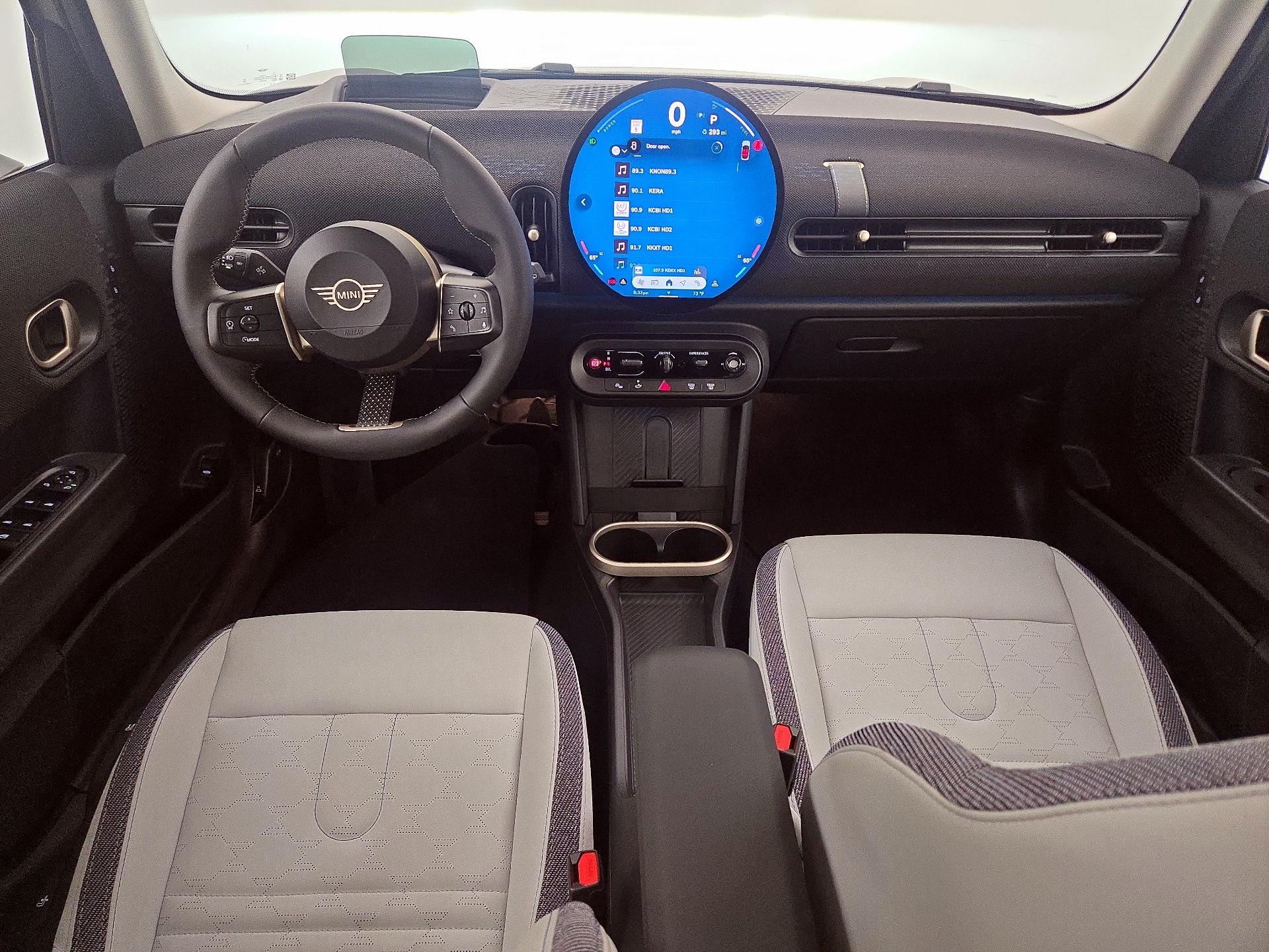 Thumbnail: 2025 MINI Cooper Hardtop - 9