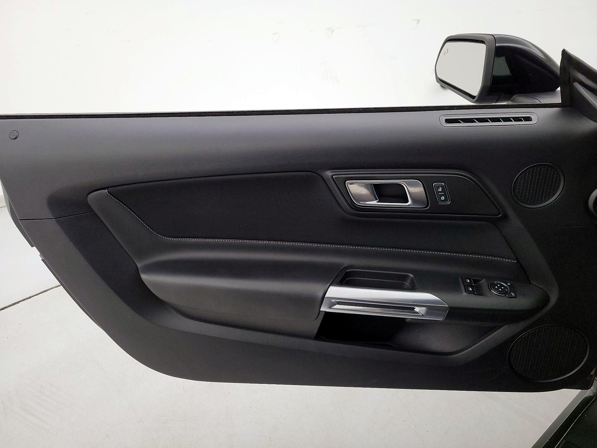 Thumbnail: 2022 Ford Mustang - 12