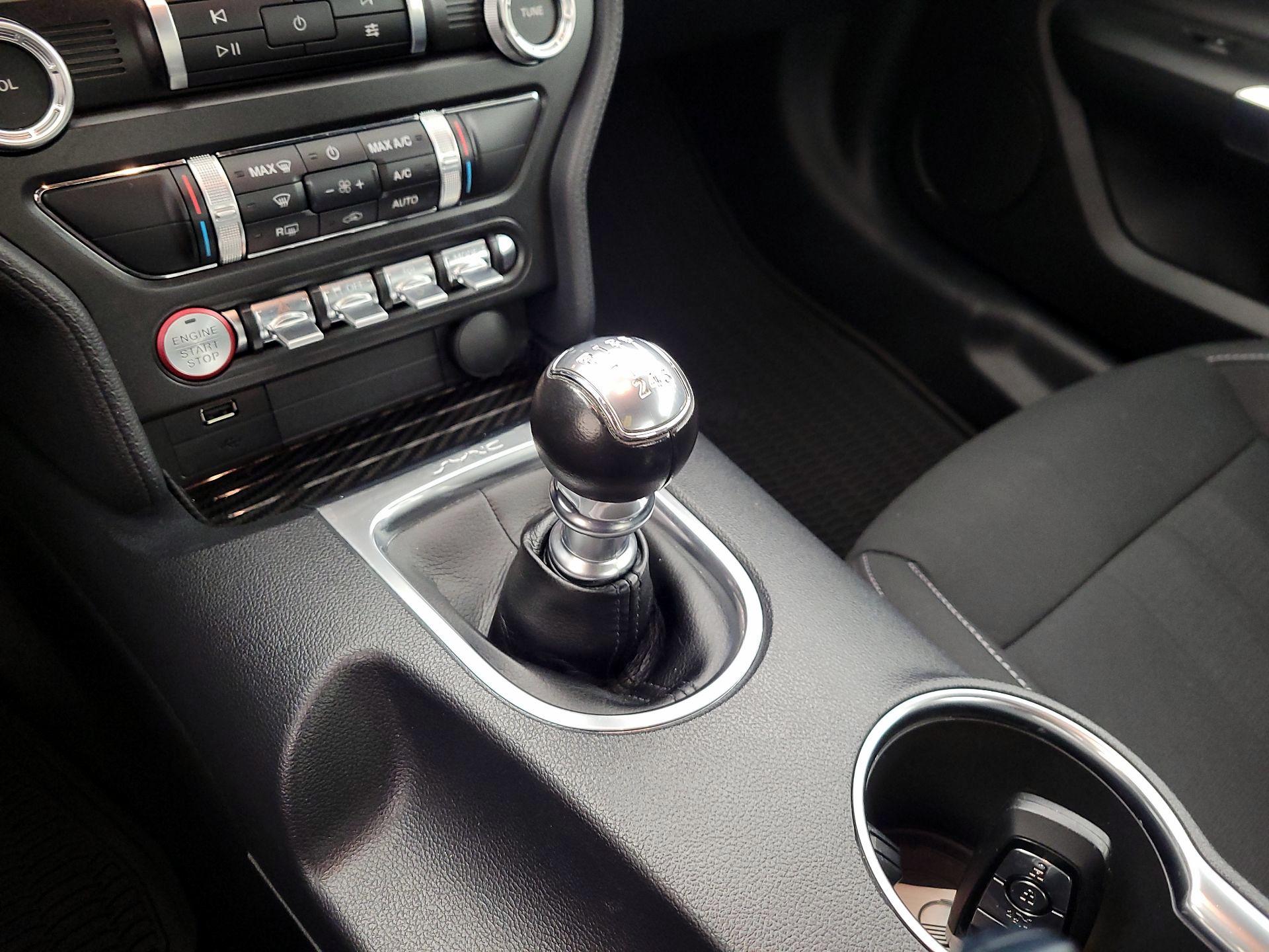 Thumbnail: 2022 Ford Mustang - 17