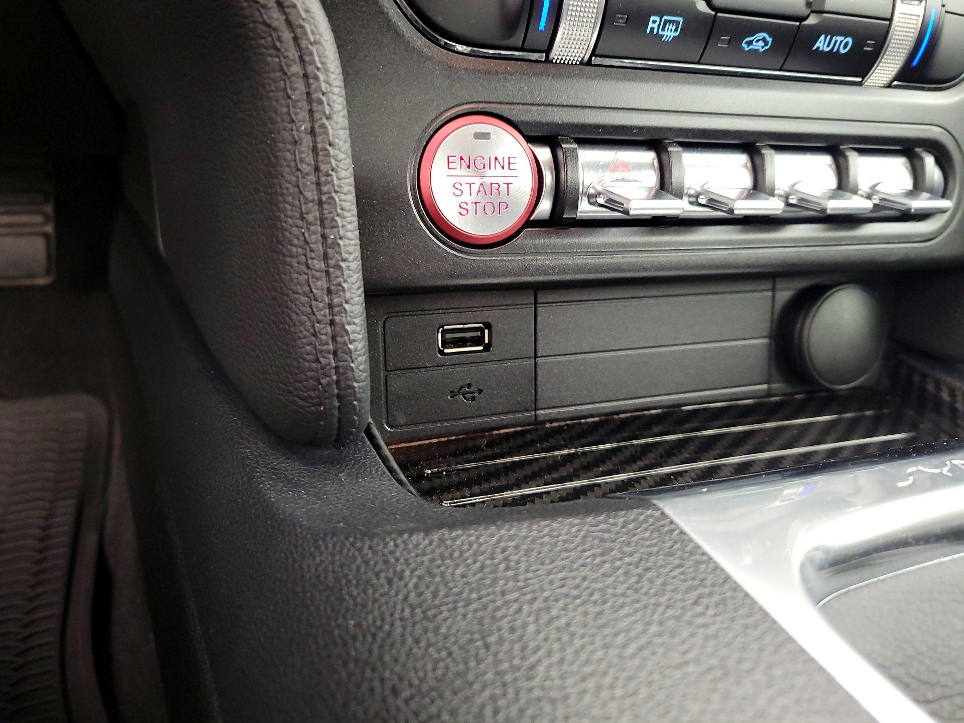 Thumbnail: 2022 Ford Mustang - 18