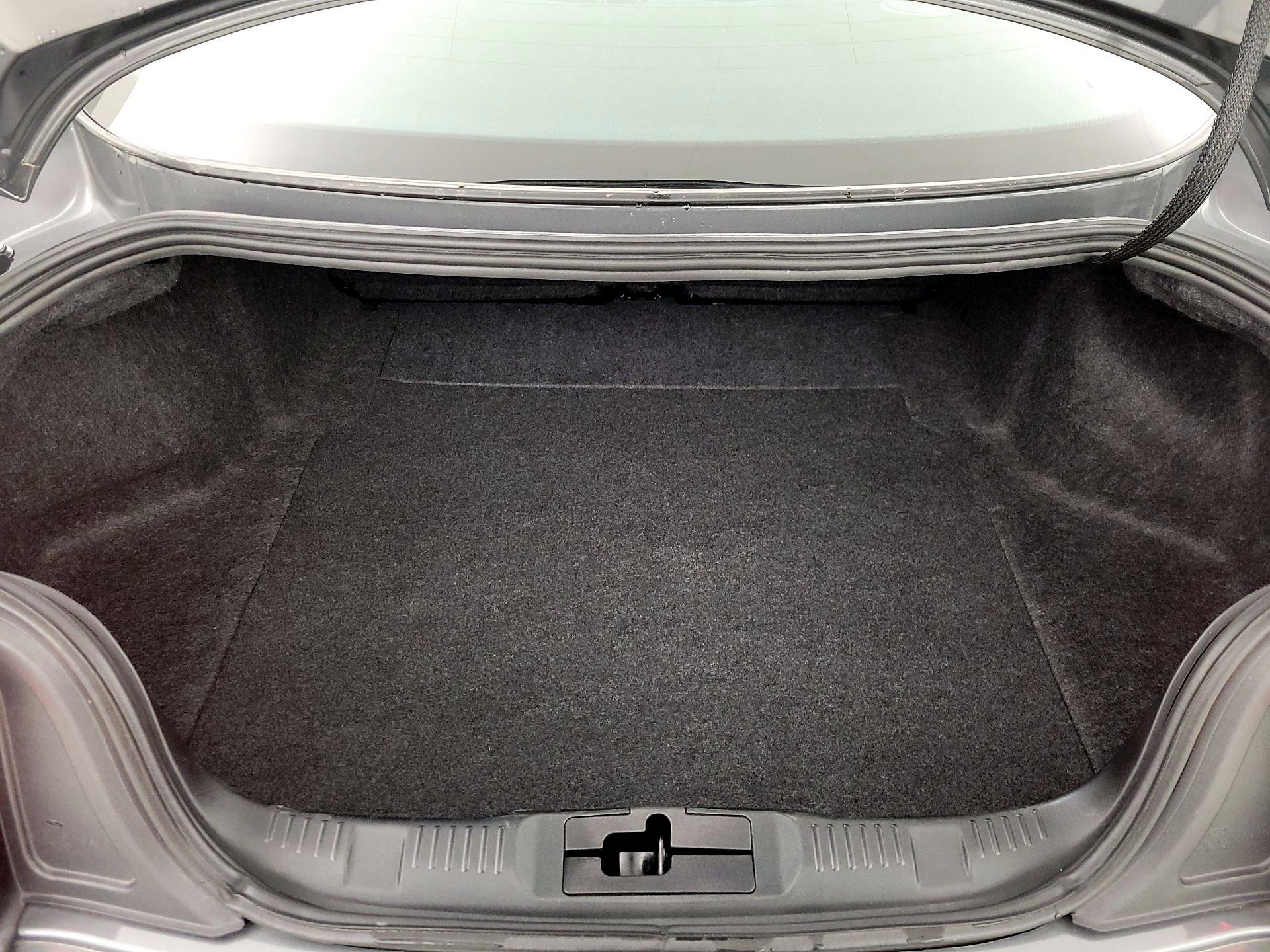 Thumbnail: 2022 Ford Mustang - 20