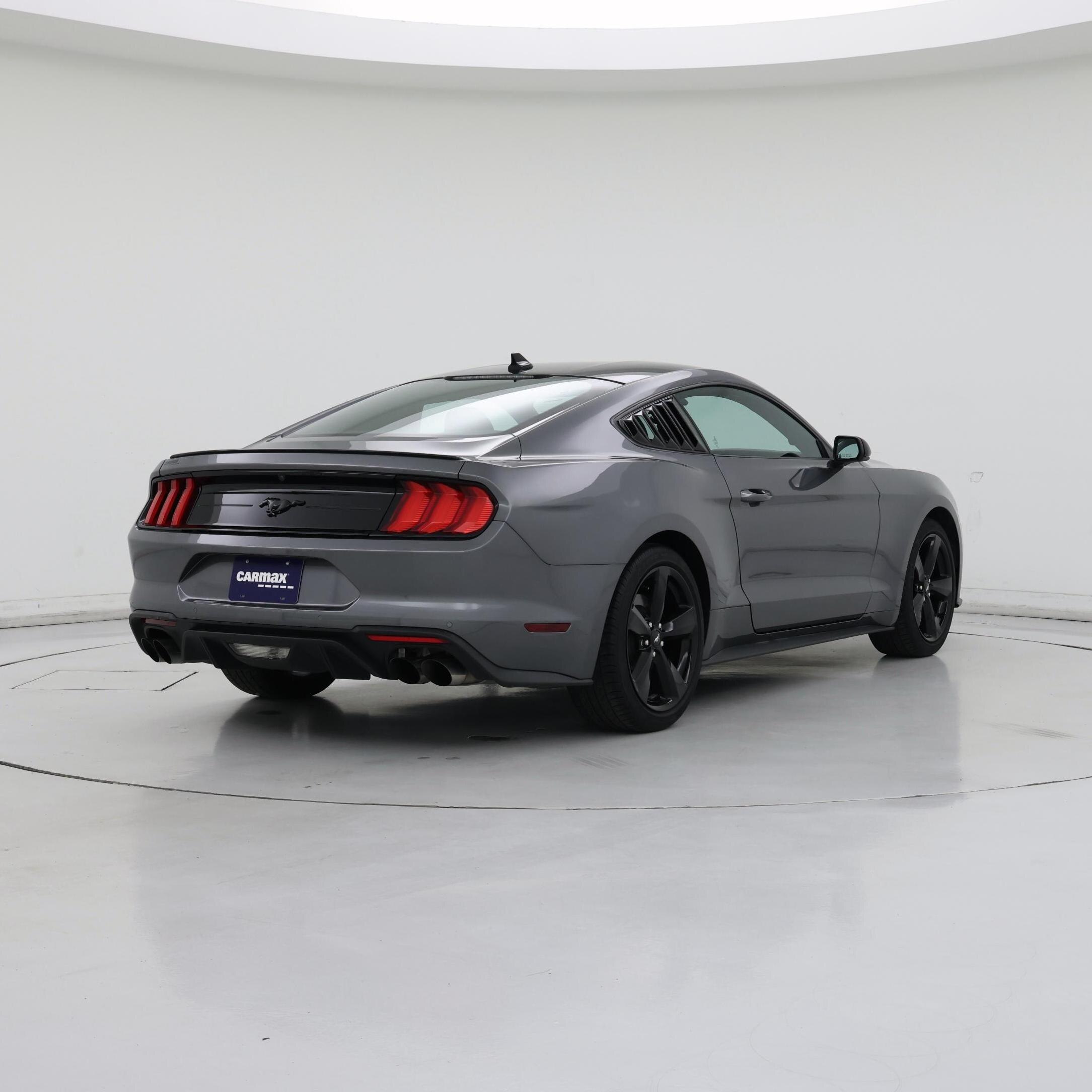 Thumbnail: 2022 Ford Mustang - 8