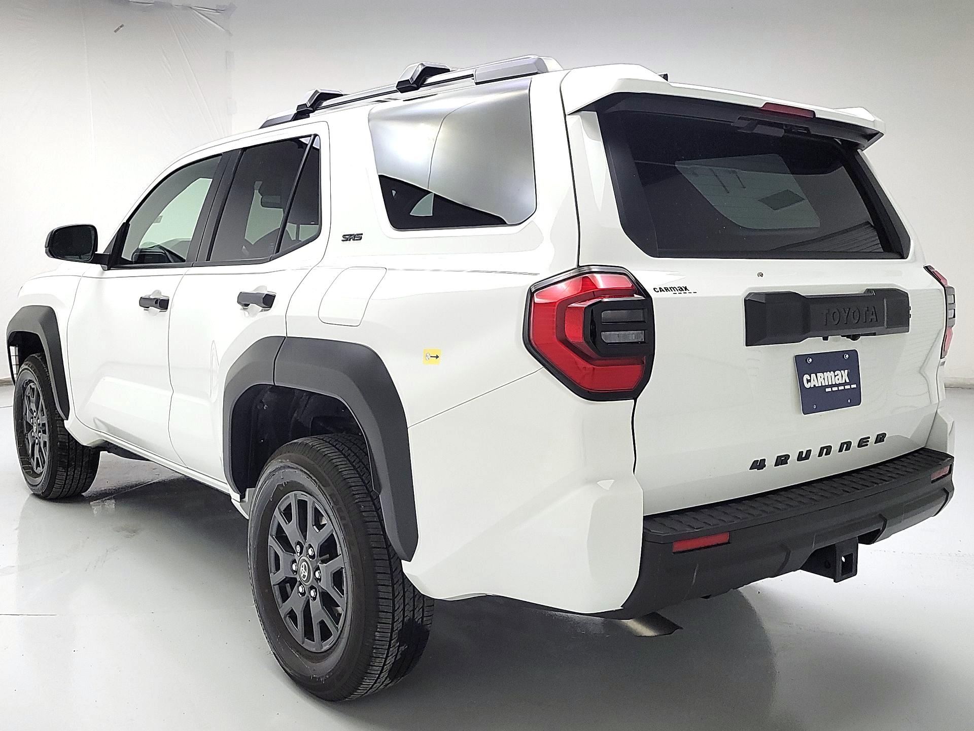 Thumbnail: 2025 Toyota 4Runner - 7