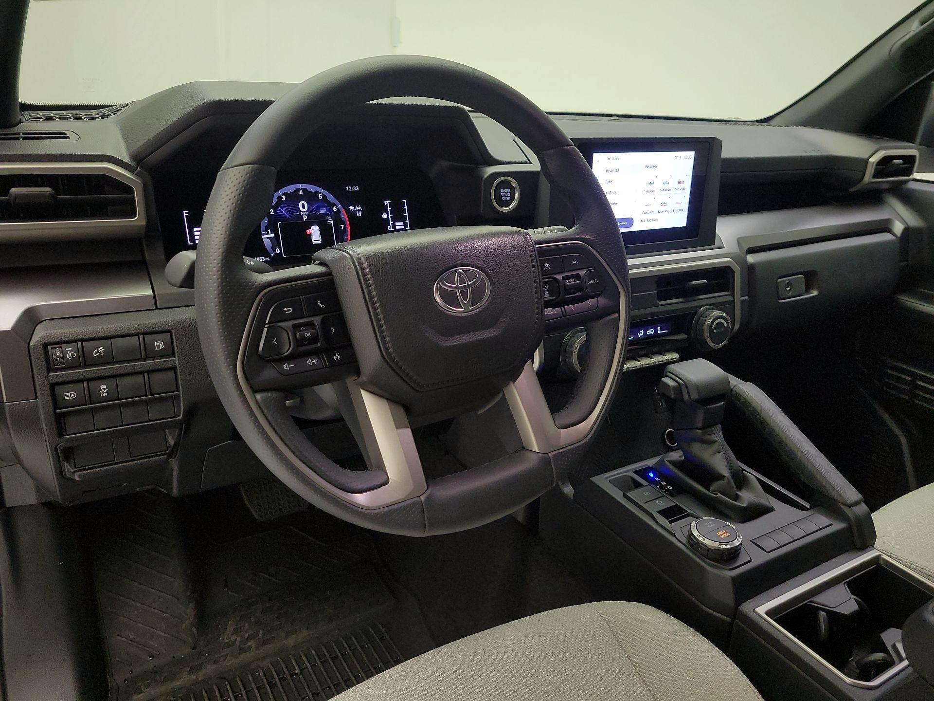 Thumbnail: 2025 Toyota 4Runner - 8