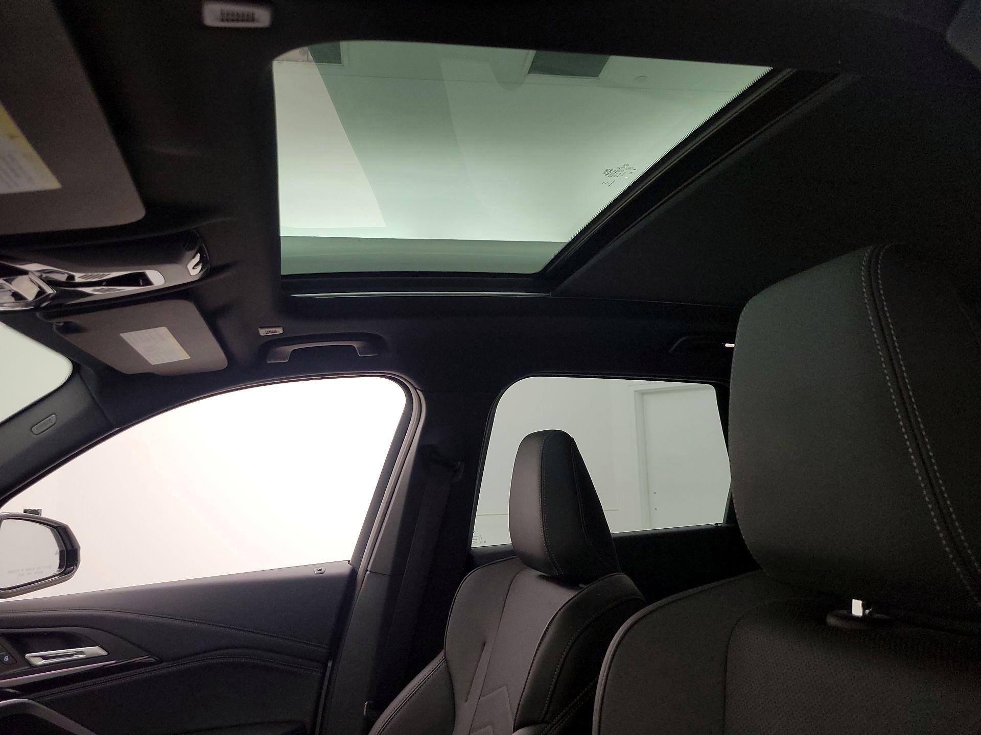 Thumbnail: 2023 BMW X1 - 20