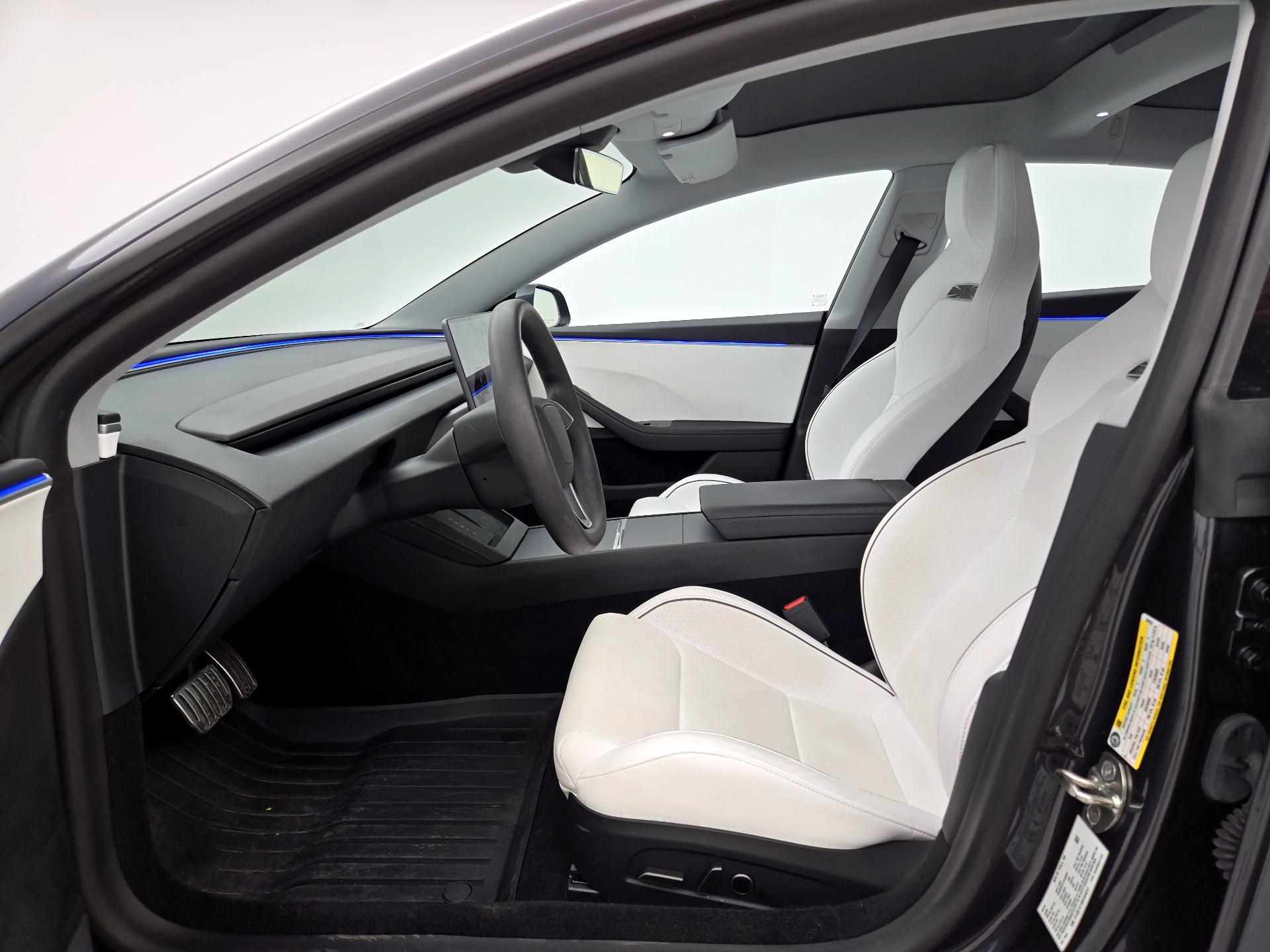 Thumbnail: 2024 Tesla Model 3 - 11