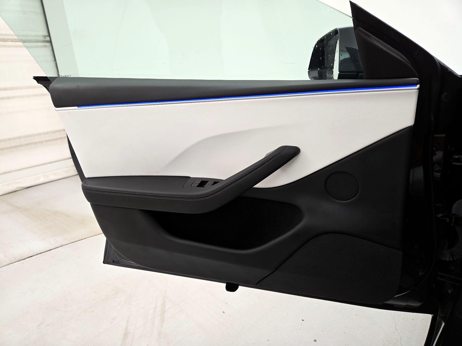 Thumbnail: 2024 Tesla Model 3 - 12