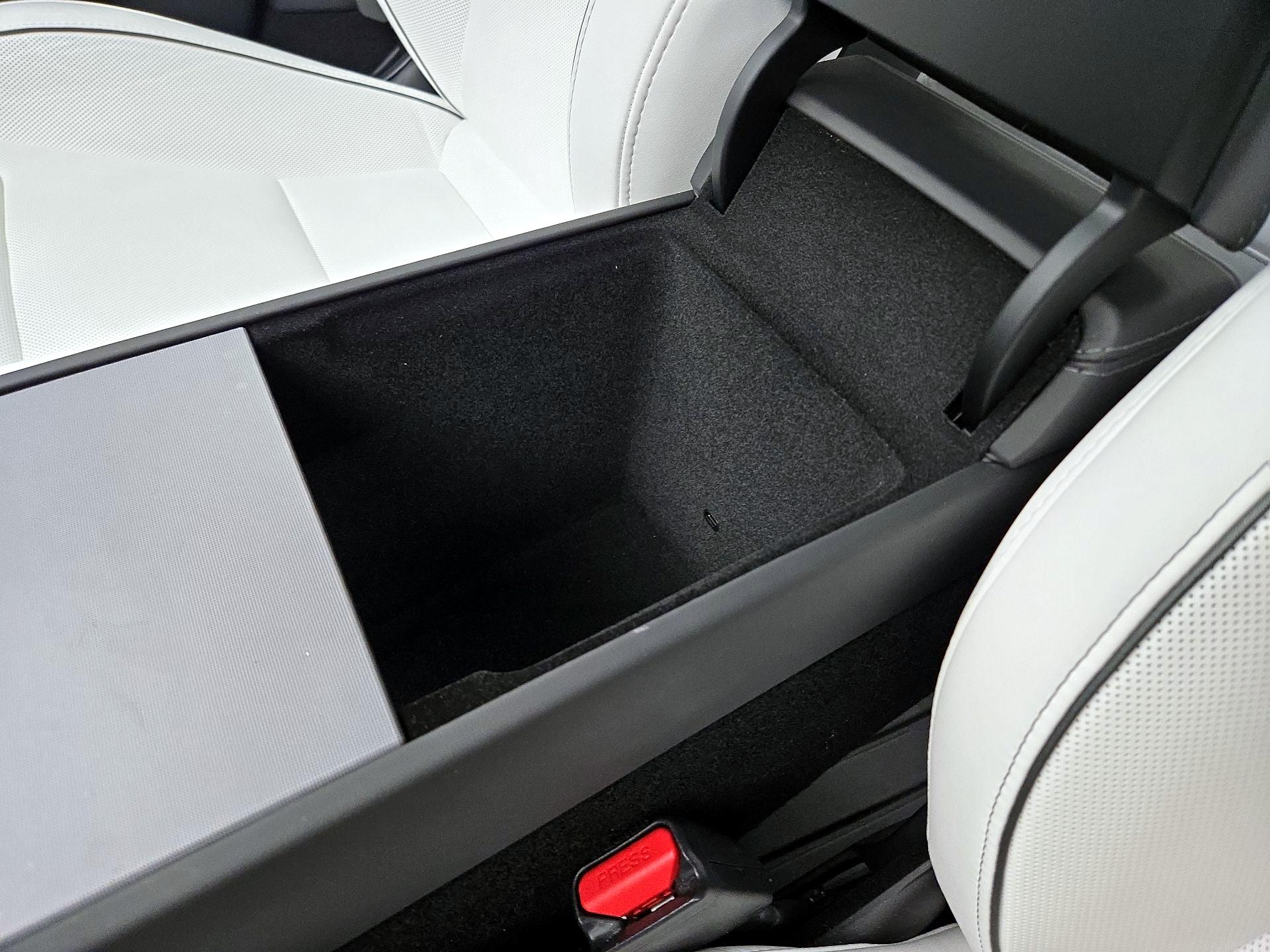 Thumbnail: 2024 Tesla Model 3 - 18