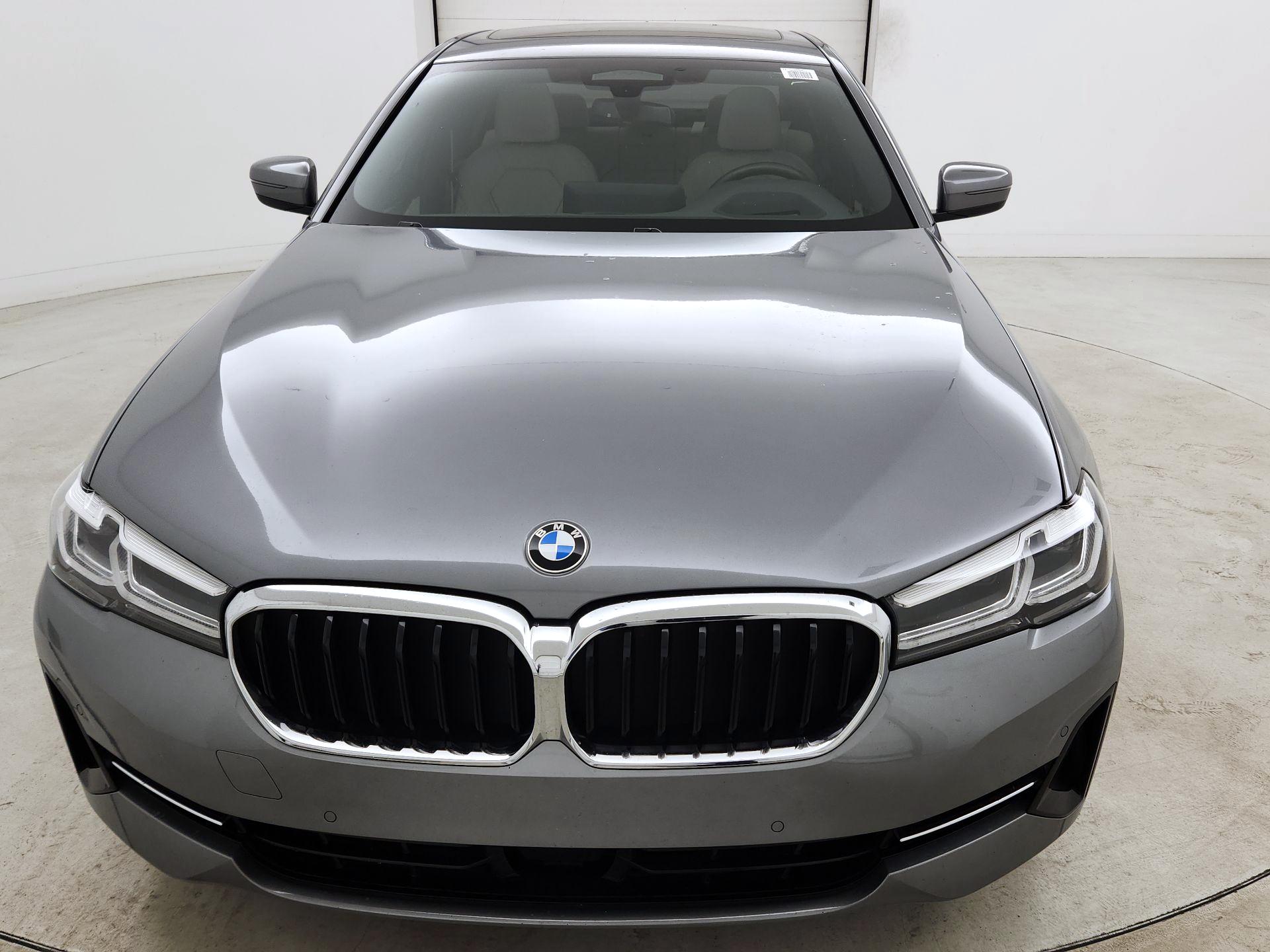 Thumbnail: 2023 BMW 5 Series - 2