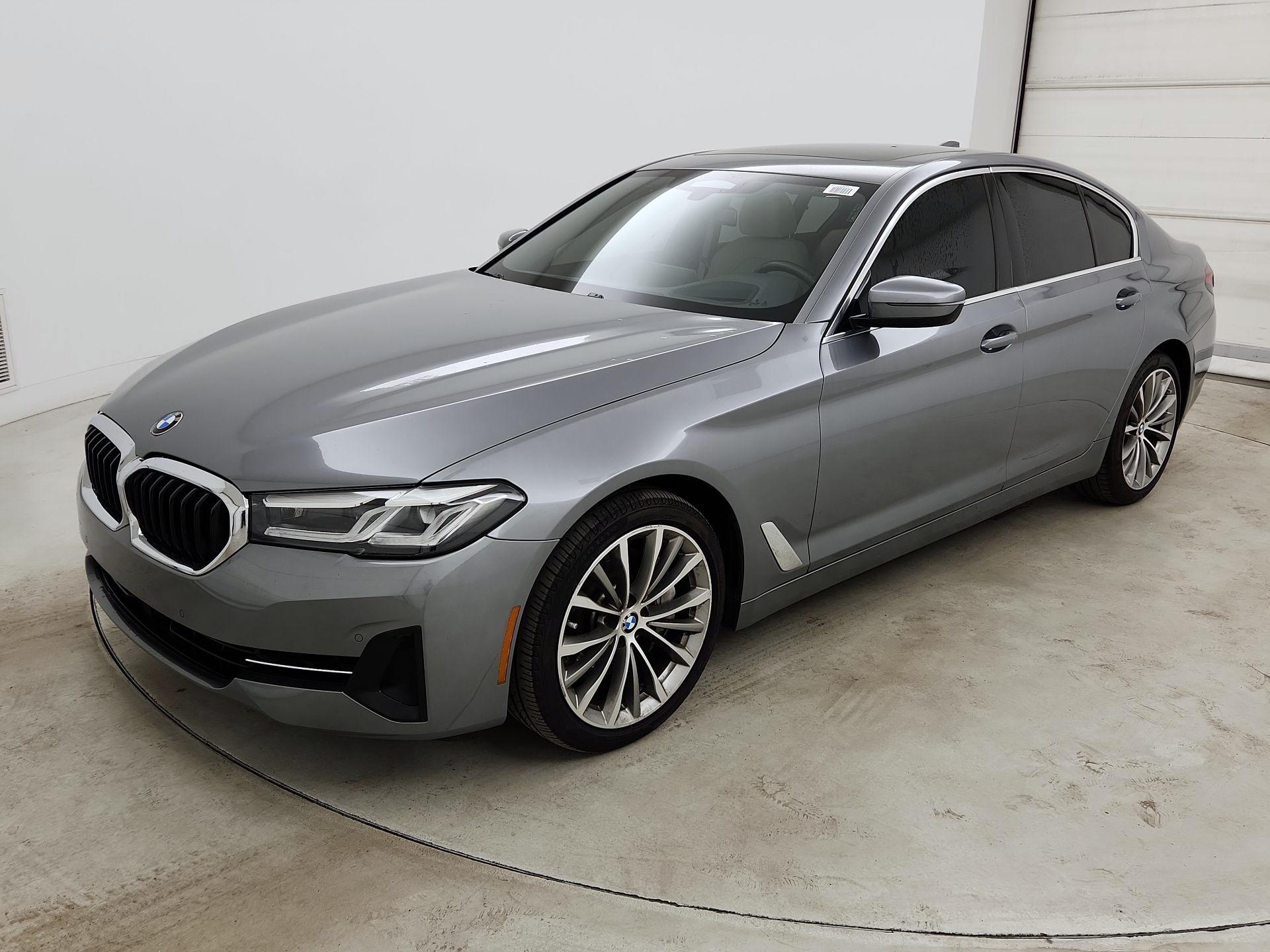 Thumbnail: 2023 BMW 5 Series - 3