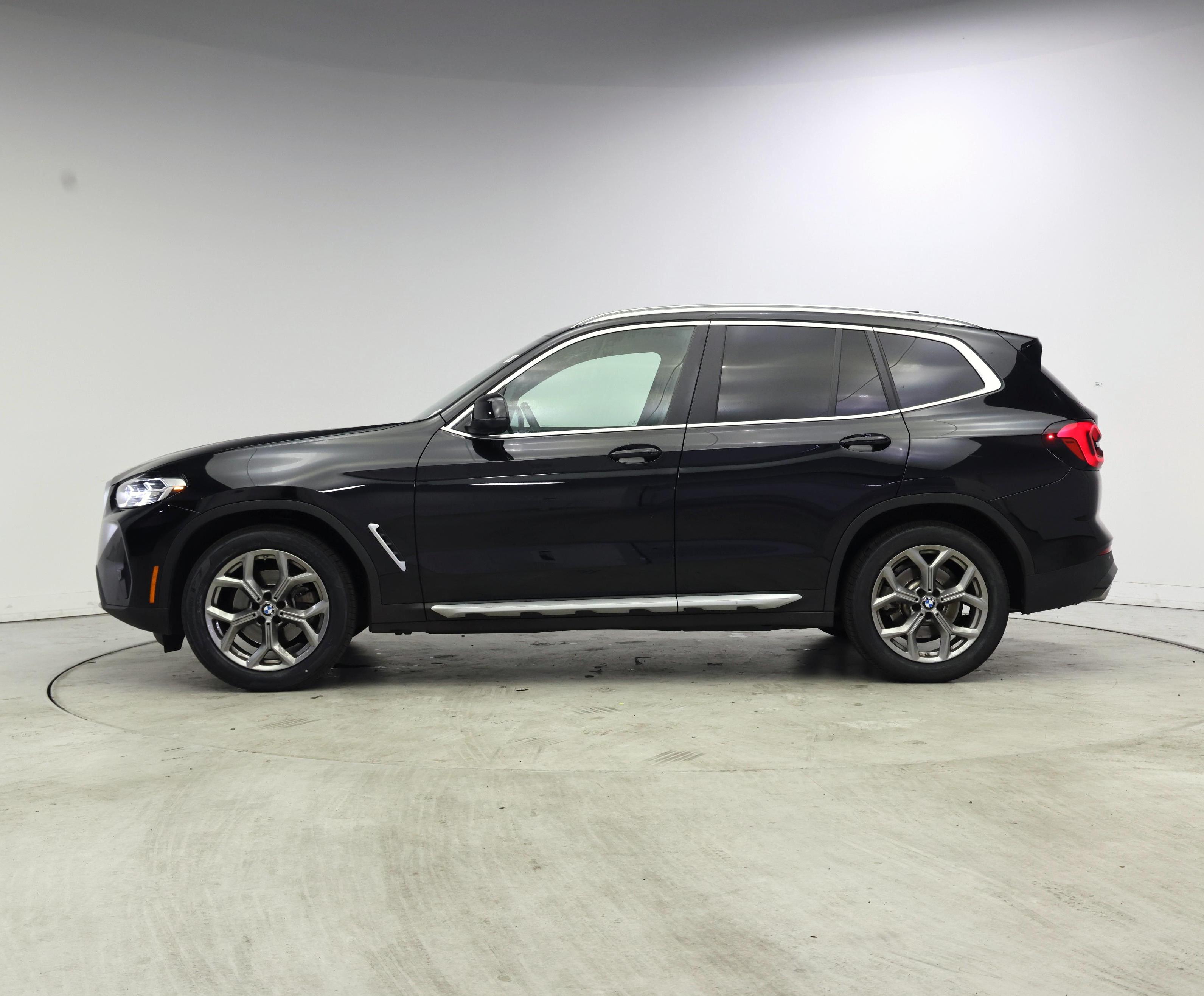 Thumbnail: 2023 BMW X3 - 3