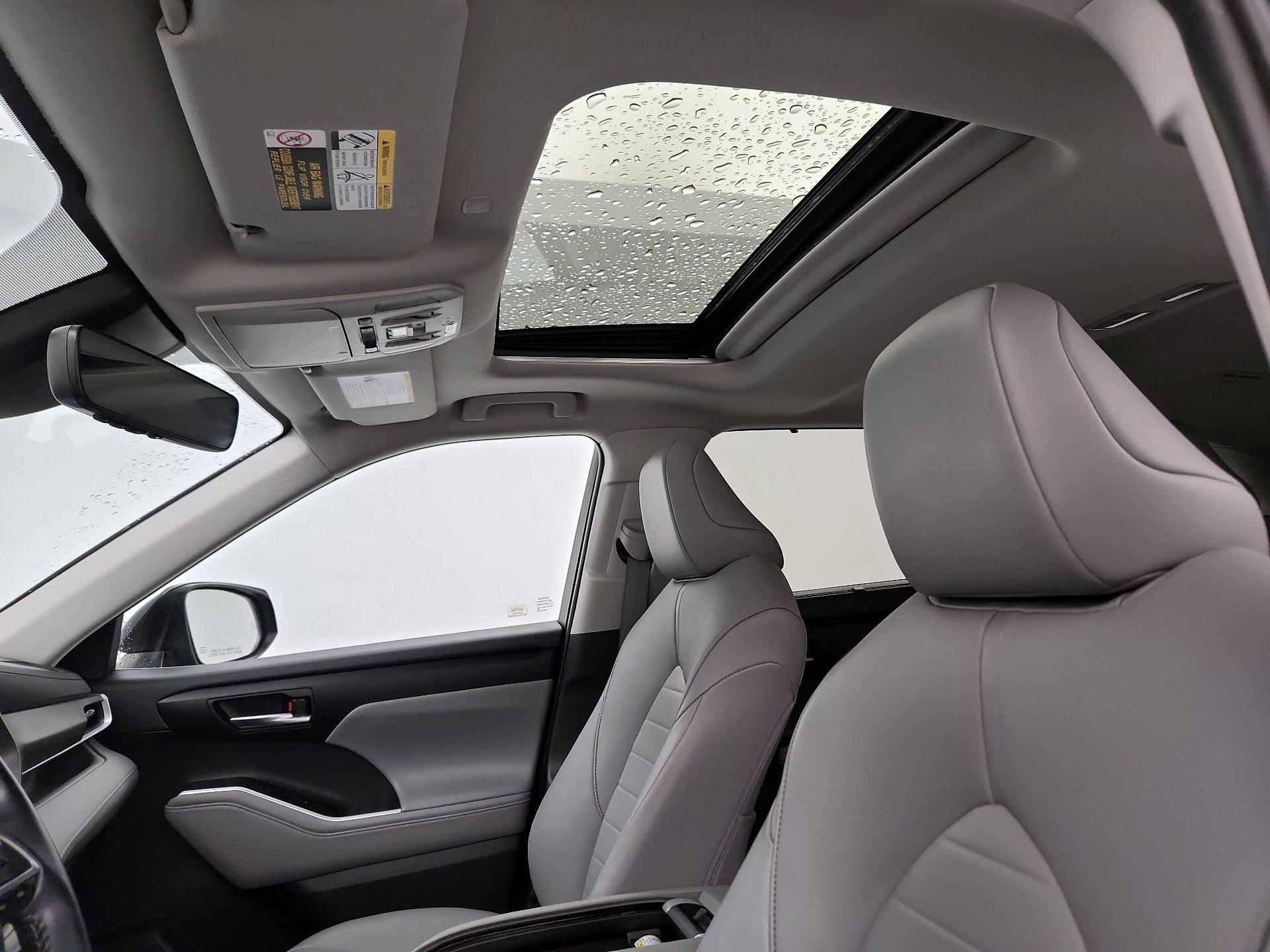 Thumbnail: 2020 Toyota Highlander - 20