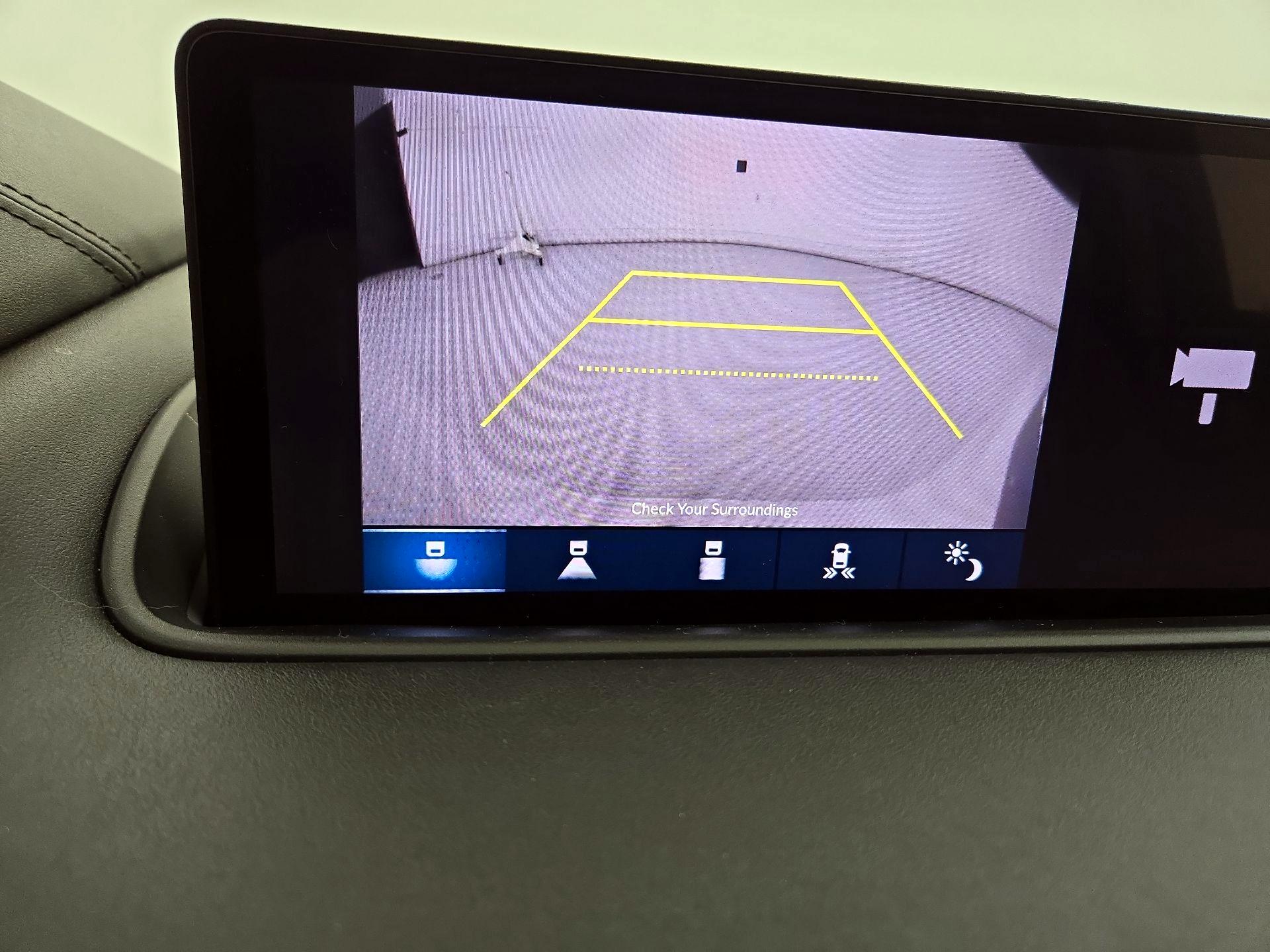 Thumbnail: 2023 Acura MDX - 14