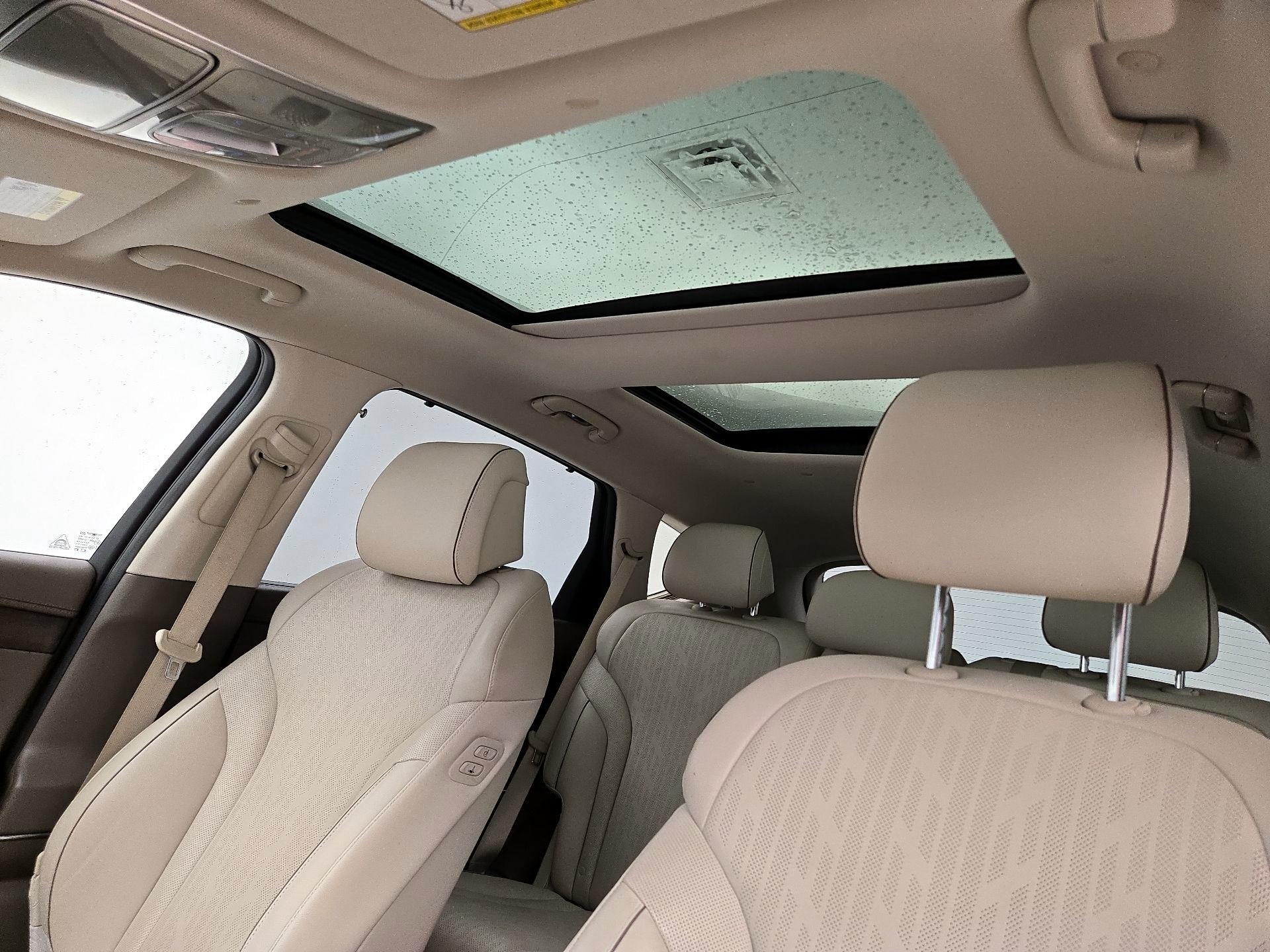 Thumbnail: 2023 Genesis GV80 - 20