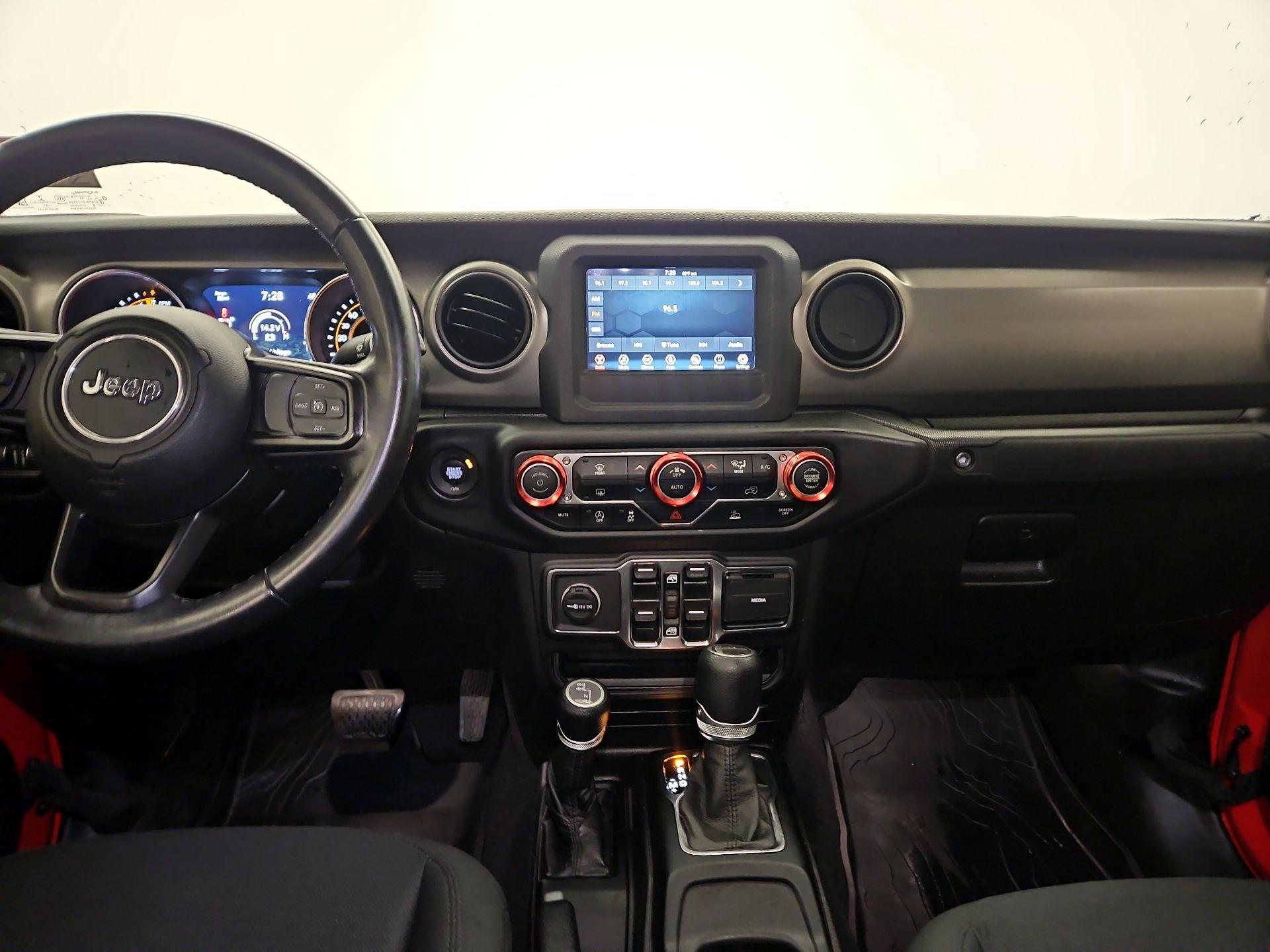 Thumbnail: 2021 Jeep Gladiator - 9