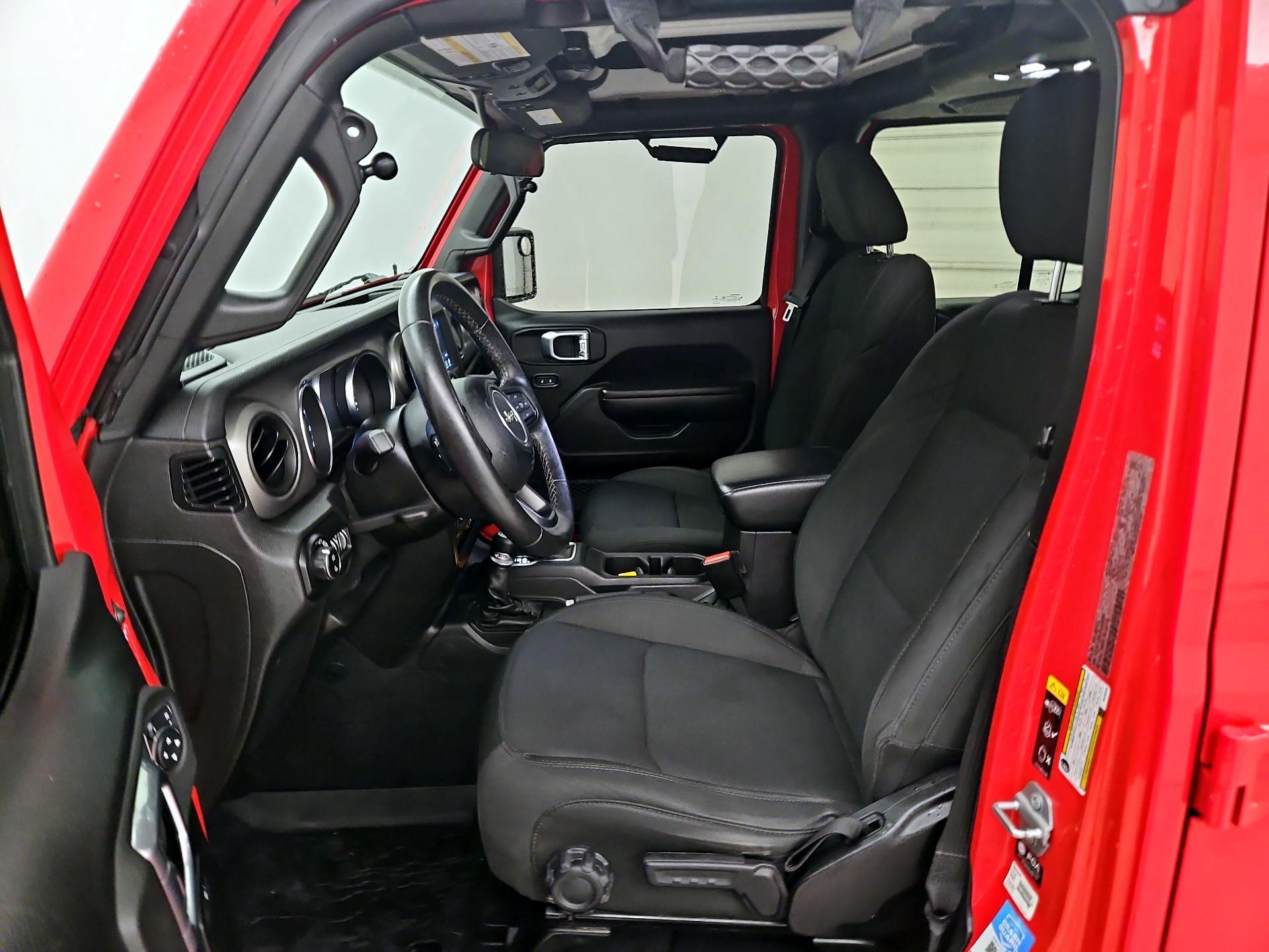 Thumbnail: 2021 Jeep Gladiator - 11