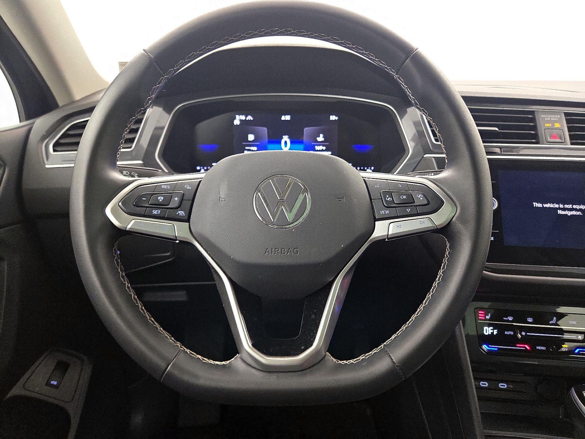 Thumbnail: 2024 Volkswagen Tiguan - 10