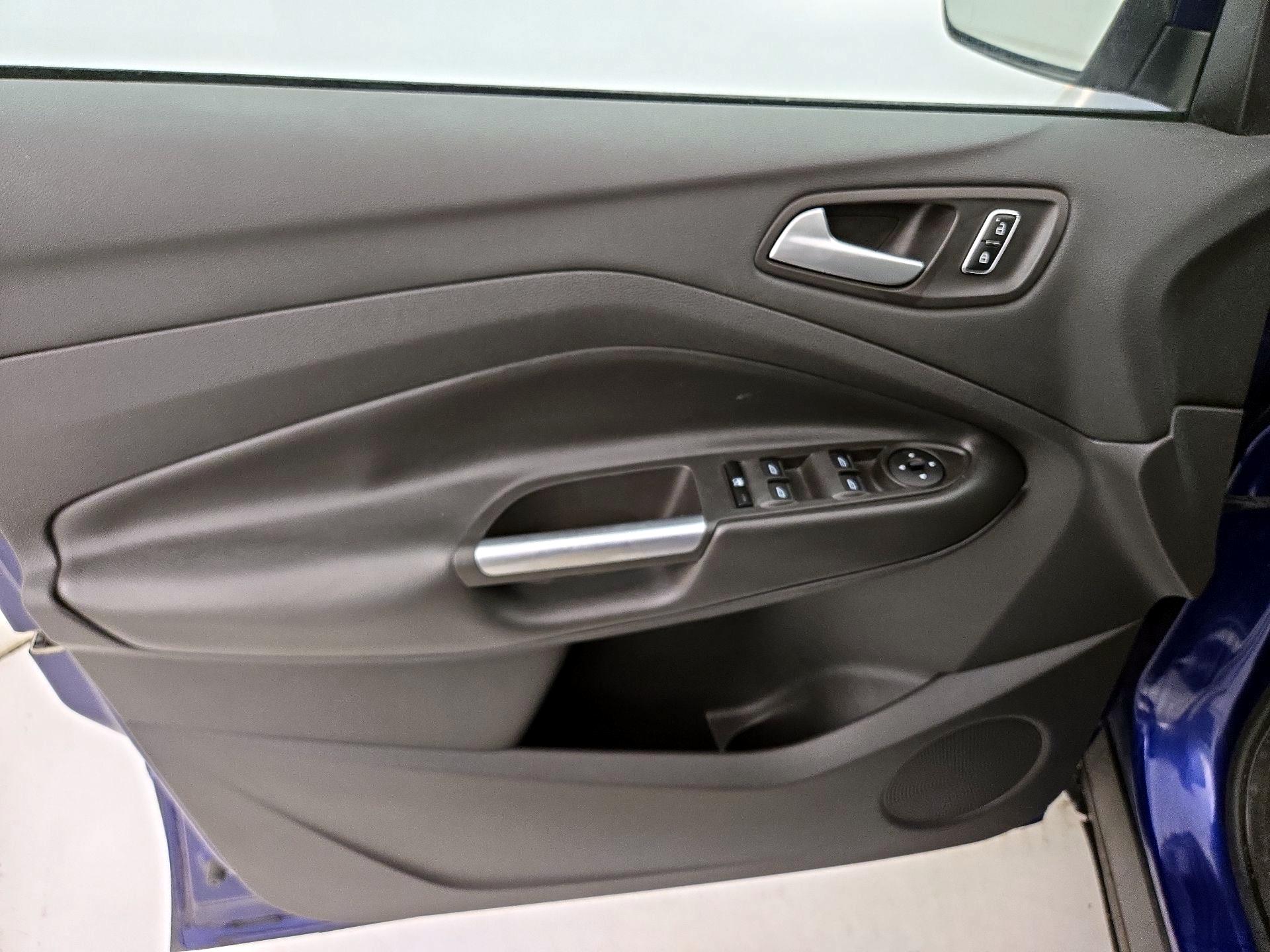 Thumbnail: 2014 Ford Escape - 12