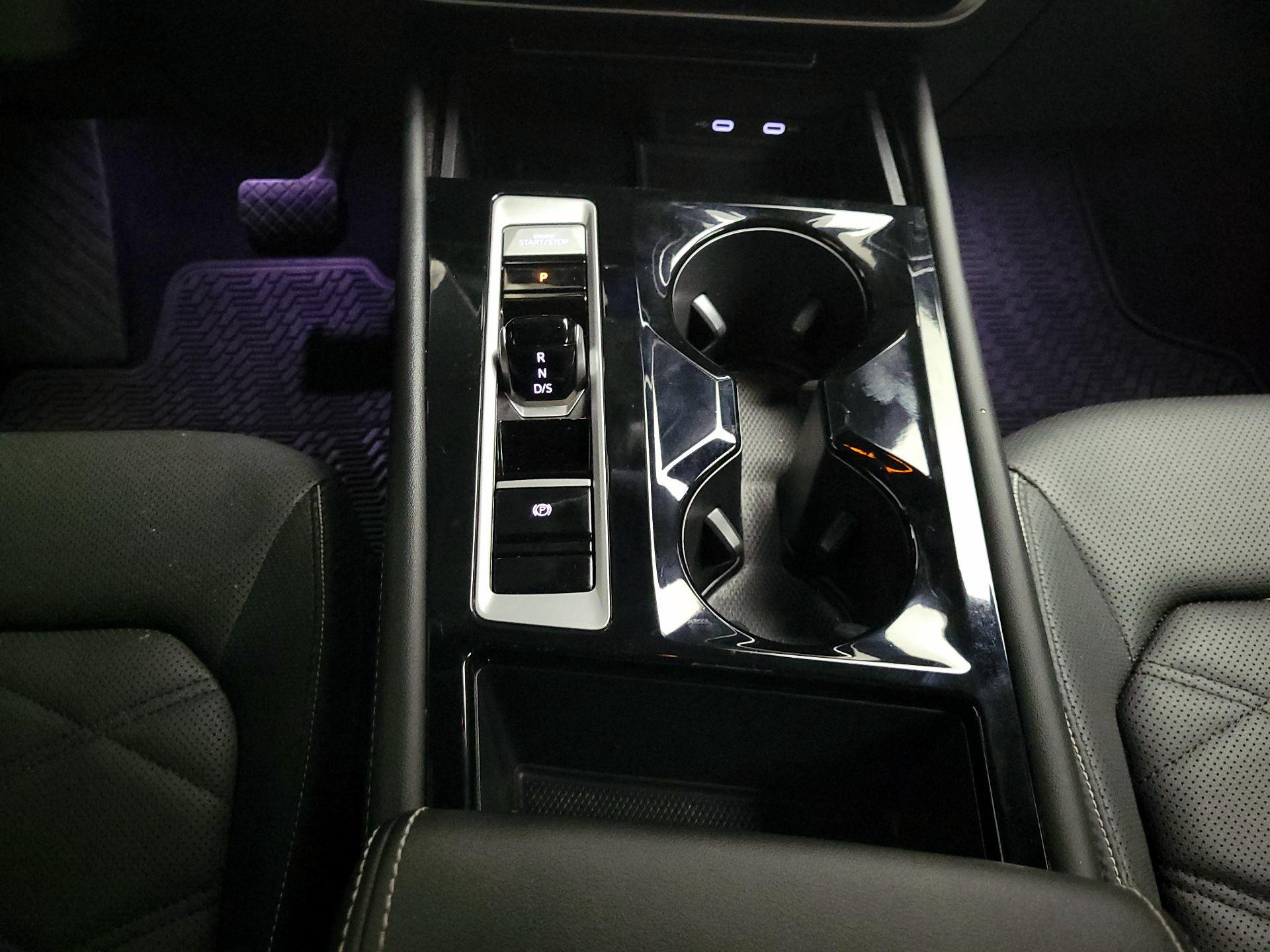 Thumbnail: 2024 Volkswagen Atlas - 17