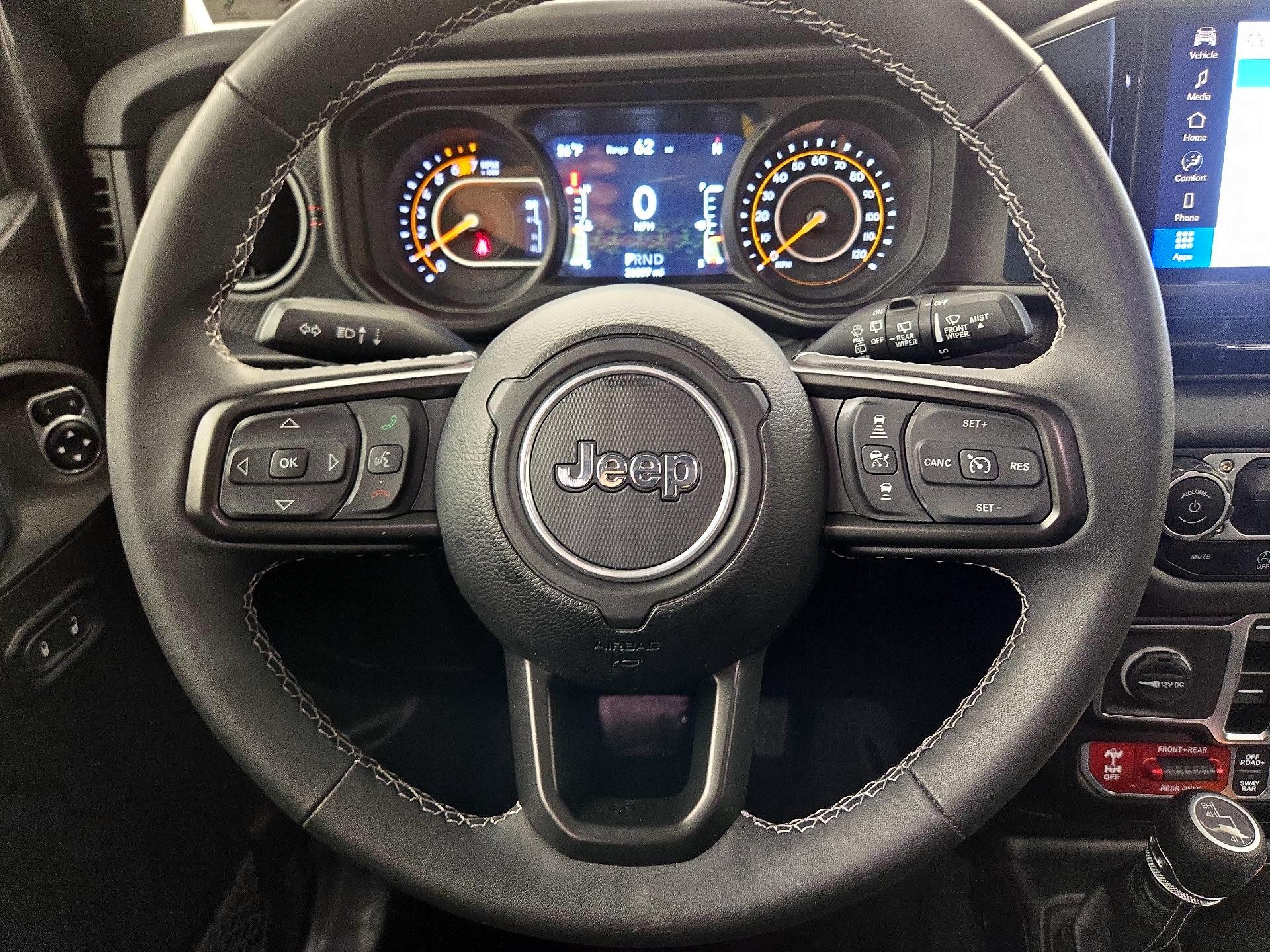 Thumbnail: 2025 Jeep Wrangler - 10