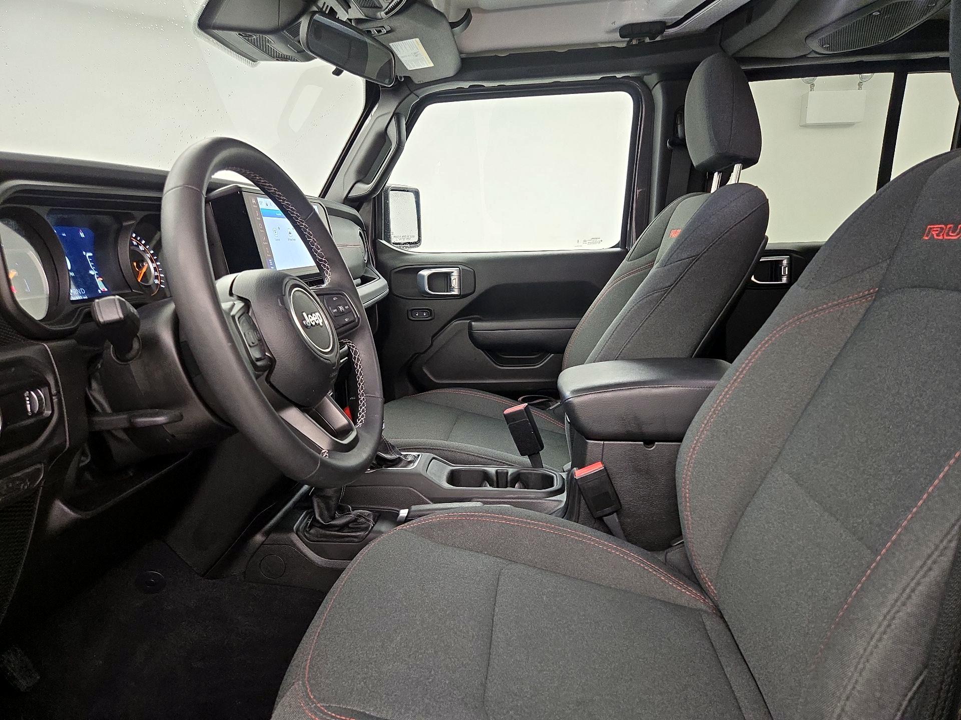 Thumbnail: 2025 Jeep Wrangler - 11