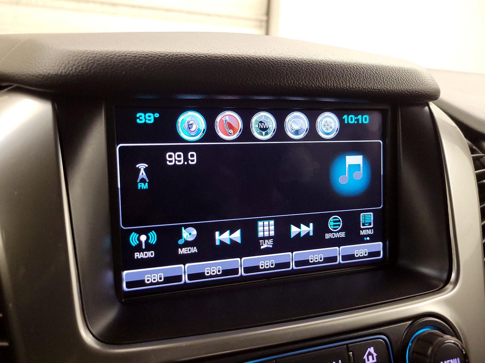 Thumbnail: 2017 Chevrolet Tahoe - 16